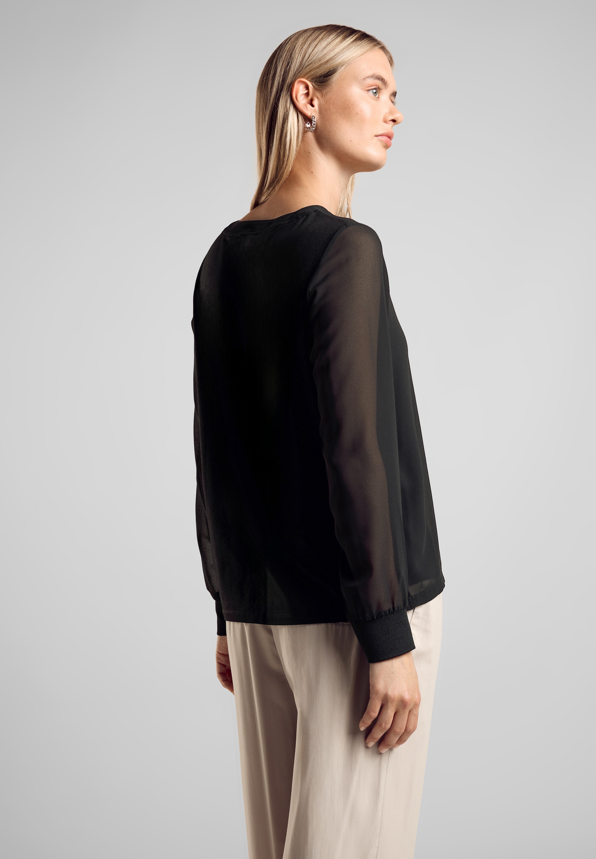 STREET ONE Langarmshirt, mit V-Ausschnitt