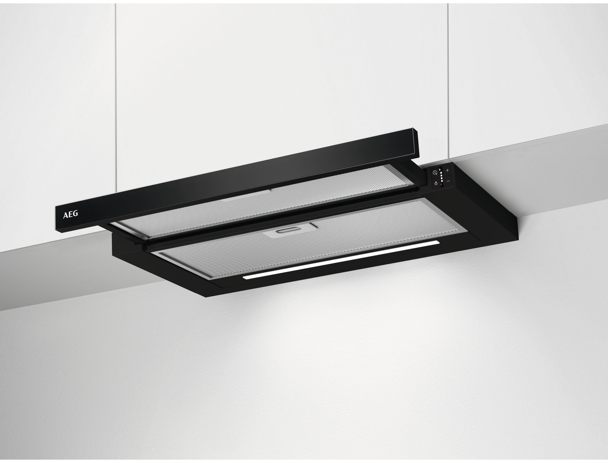 AEG Flachschirmhaube "DPE5660B", B:59,8cm H:95cm T:30cm, silber, Dunstabzugshauben, Hochleistungsmotor, Abluft- und Umluftbetrieb, LED-Leuchtstreifen