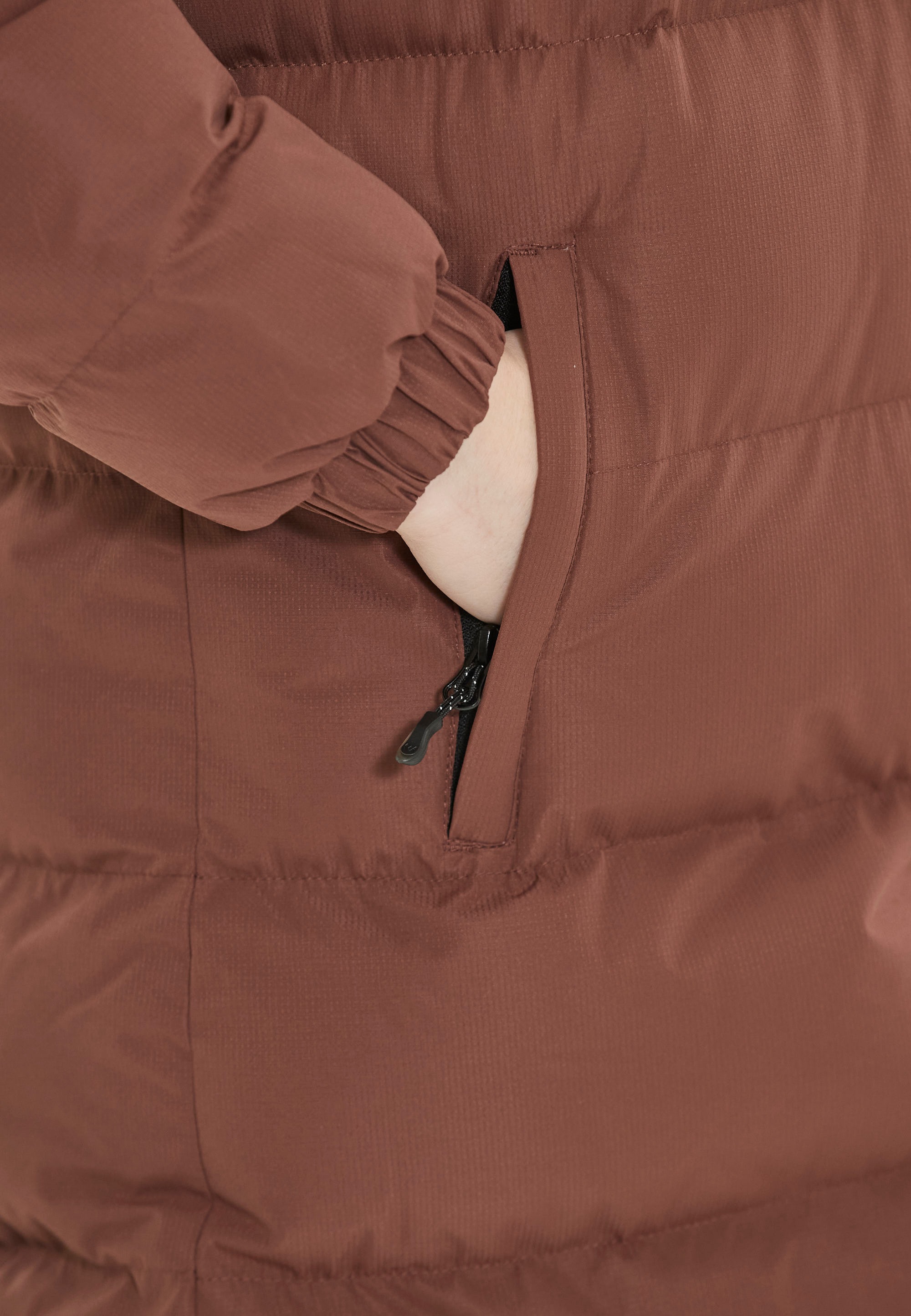 WHISTLER Steppmantel »Abella«, mit atmungsaktiver Eigenschaft