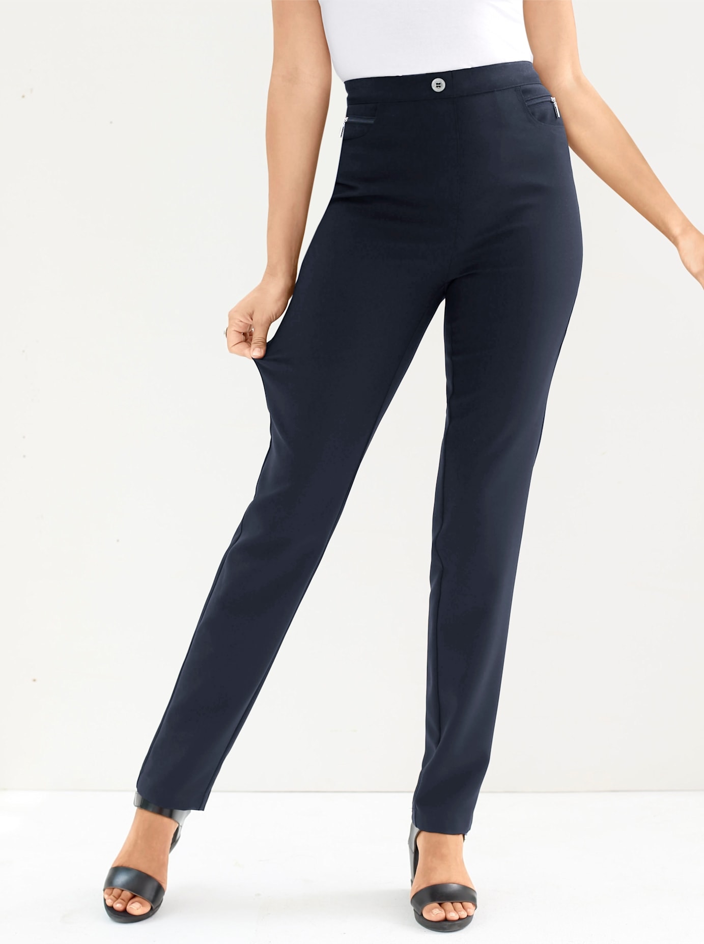 Webhose Classic Basics Women Trousers Blue 28