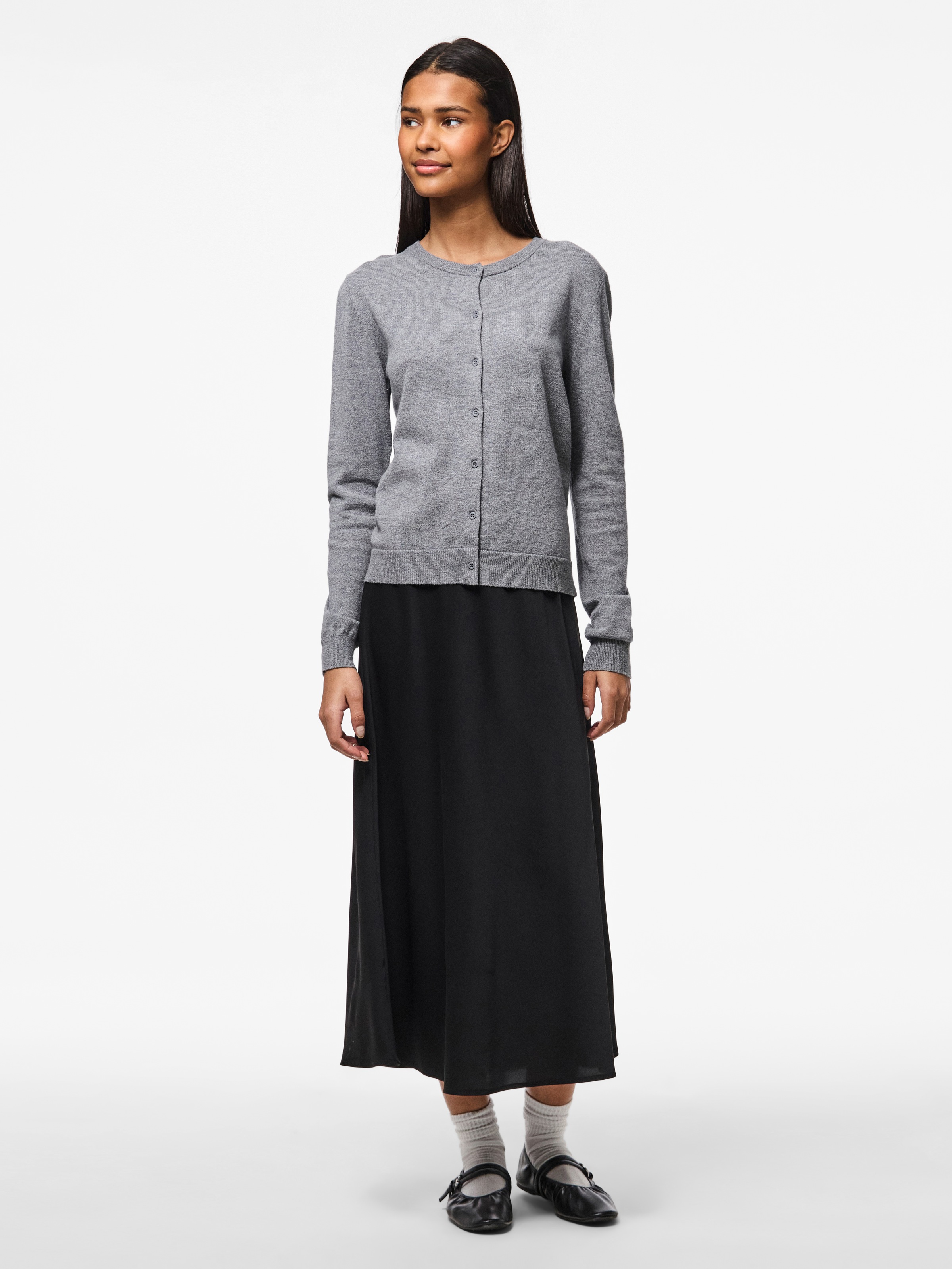 Thumbnail - pieces Strickjacke "PCNORA LS O-NECK KNIT CARDIGAN NOOS BC" Viskosemischung, slim fit