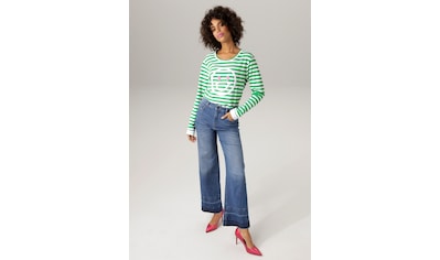 Aniston CASUAL Straight-Jeans, mit trendiger Waschung am leicht  ausgefranstem Saum für bestellen | BAUR