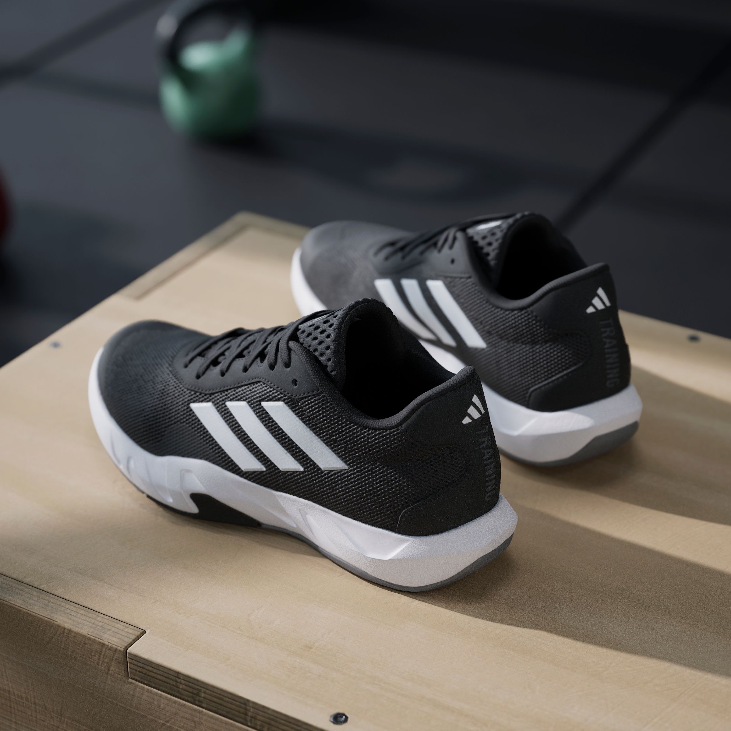 adidas Performance Trainingsschuh »AMPLIMOVE TRAINER«