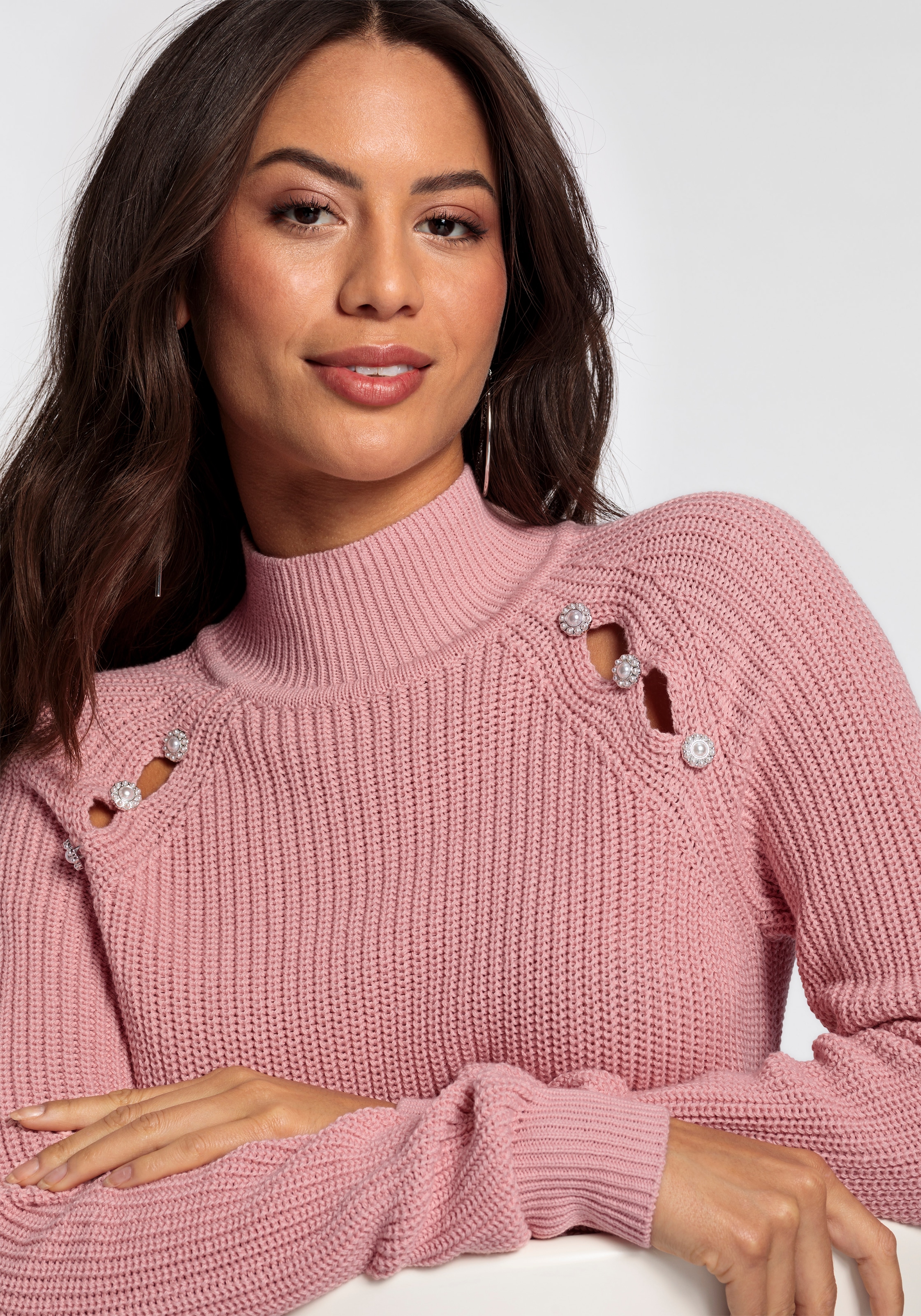 Melrose Stehkragenpullover, mit Cut-Outs und Knopfdetails