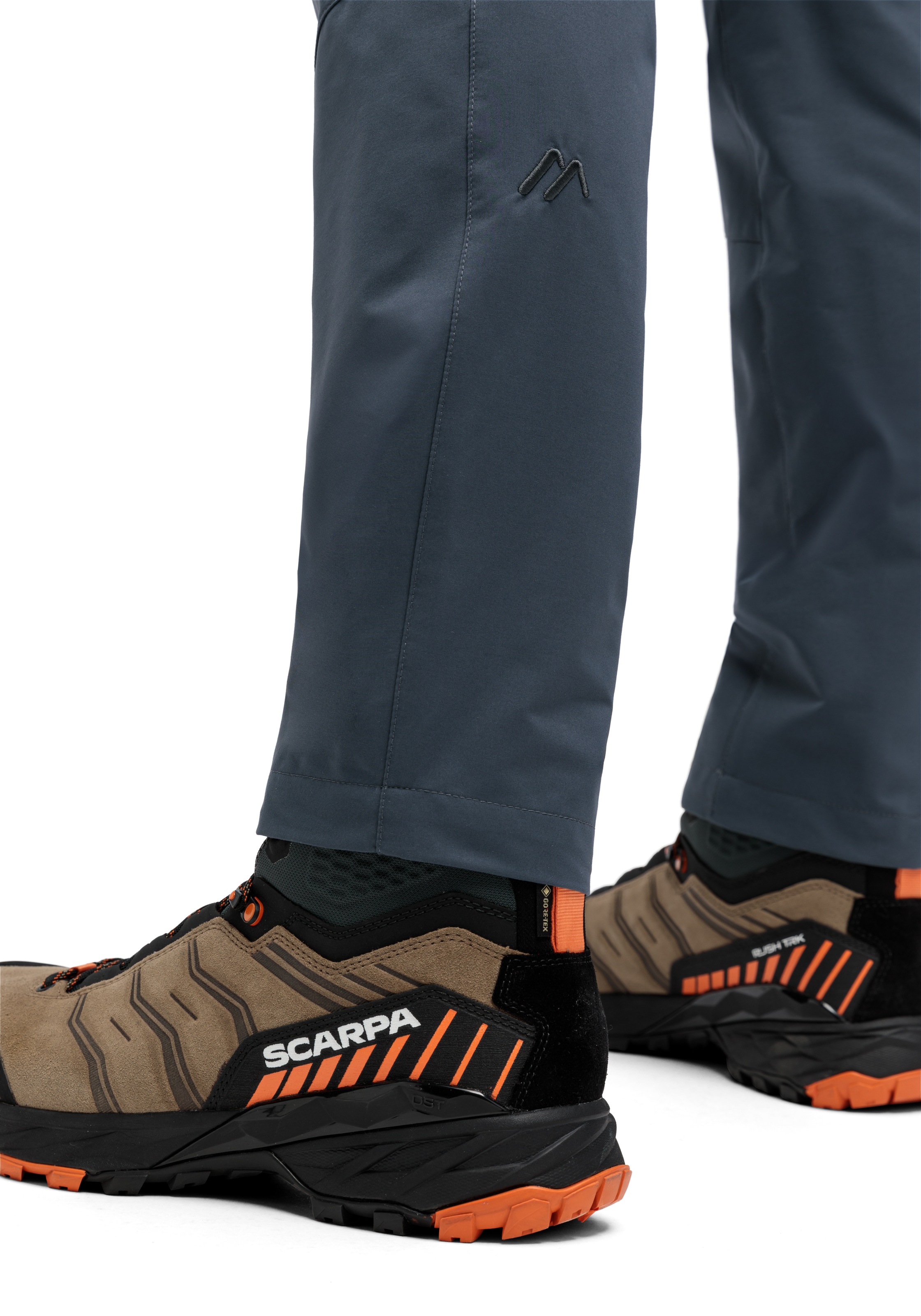 Maier Sports Outdoorhose »Nil Loop«, Herren Wanderhose, Funktionshose mit Taschen + Gürtel, Regular Fit