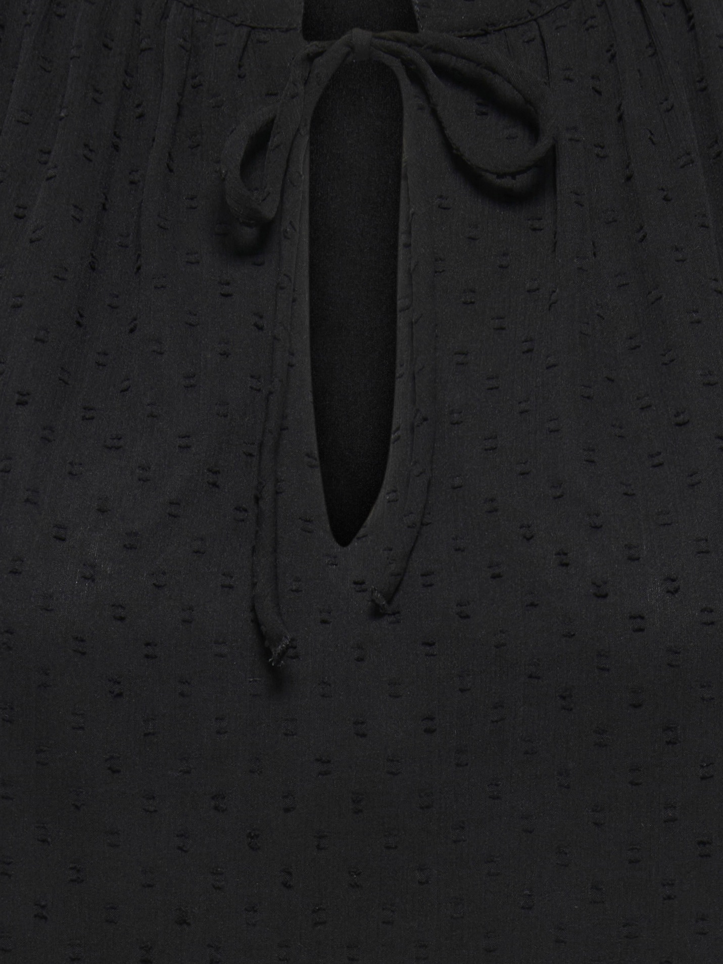 Thumbnail - ONLY Spitzenbluse "ONLLANDAU DOBBY FRILL V-NECK TOP WVN" Kunstfaser