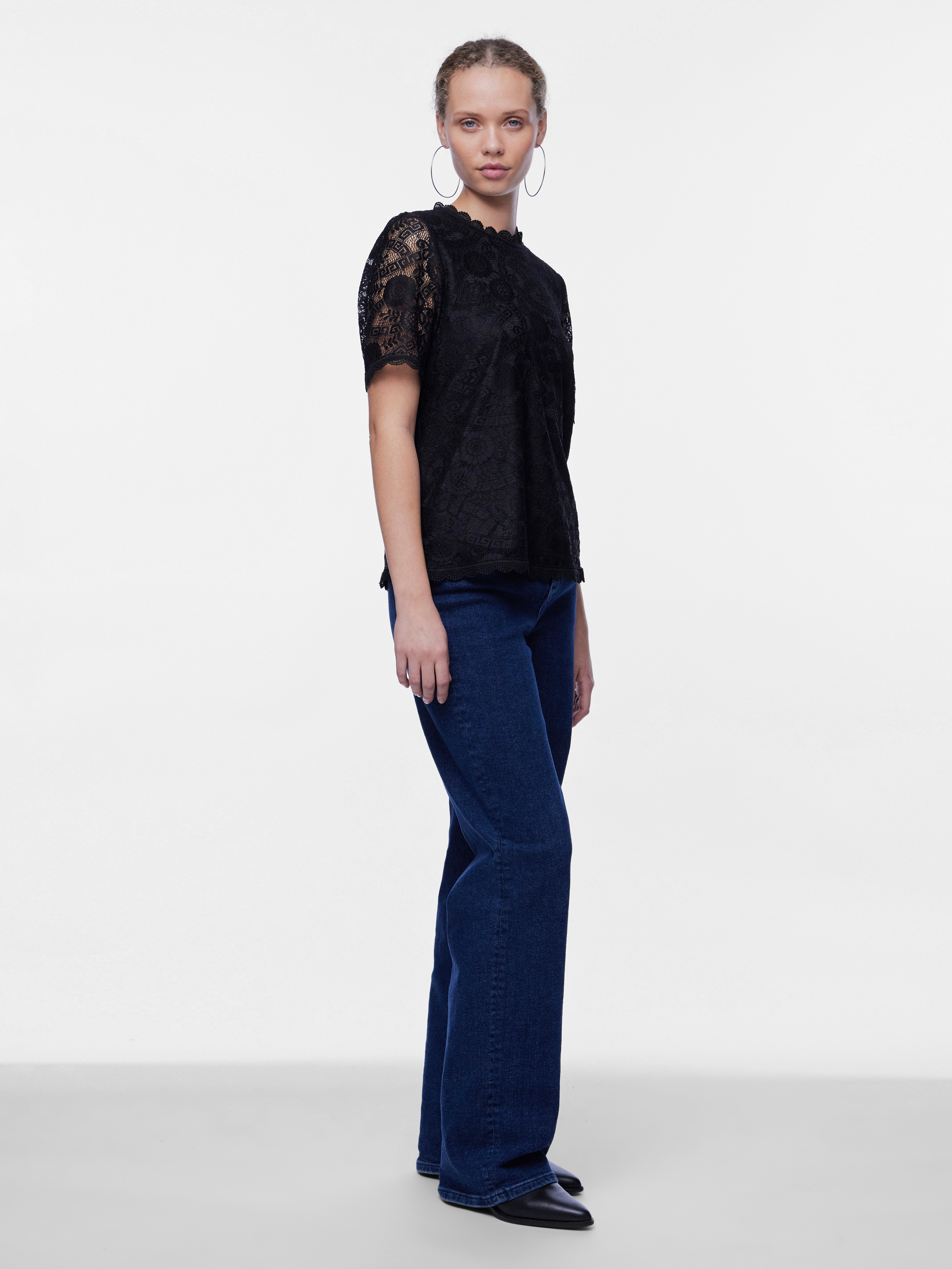 Thumbnail - pieces Spitzenshirt "PCOLLINE SS LACE TOP WVN NOOS"