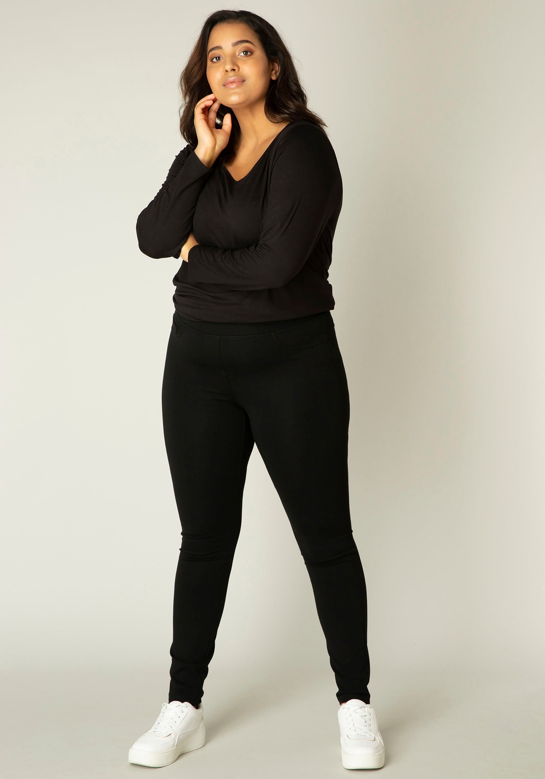 Base Level Curvy Jeggings »Arnika«, mit Badge online bestellen | BAUR