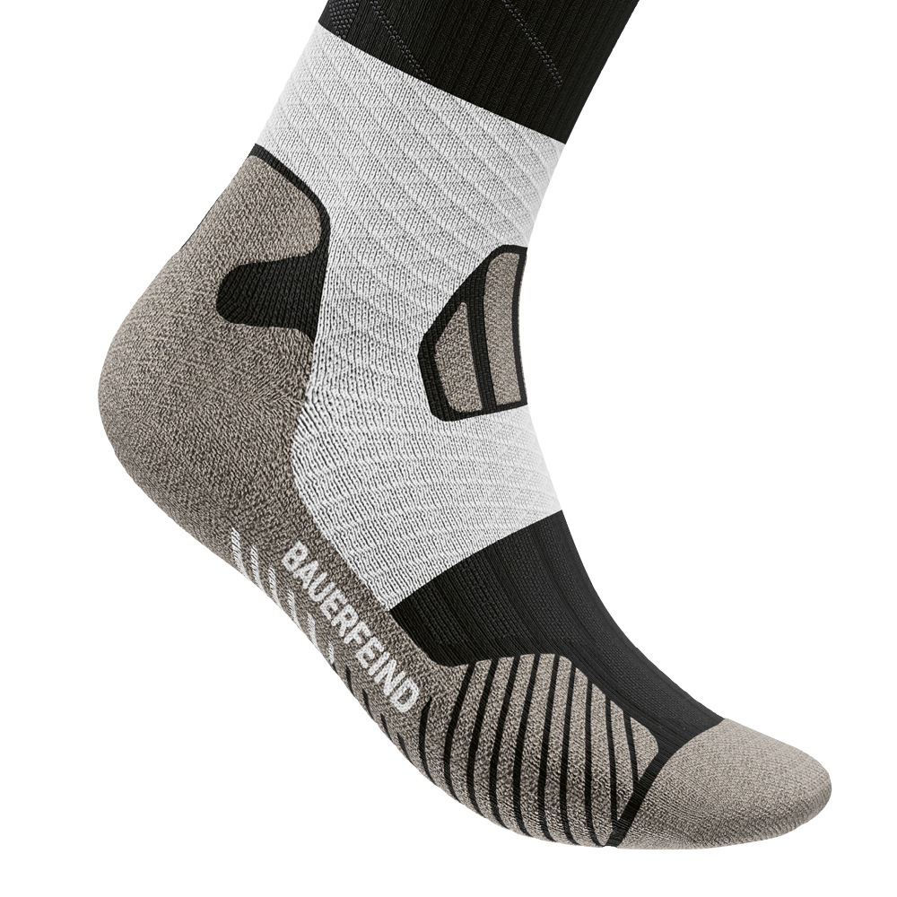 Bauerfeind Laufsocken "Trail Run Compression Socks" mit Air Channel Sole, atmungsaktiv, rutschfest im Schuh