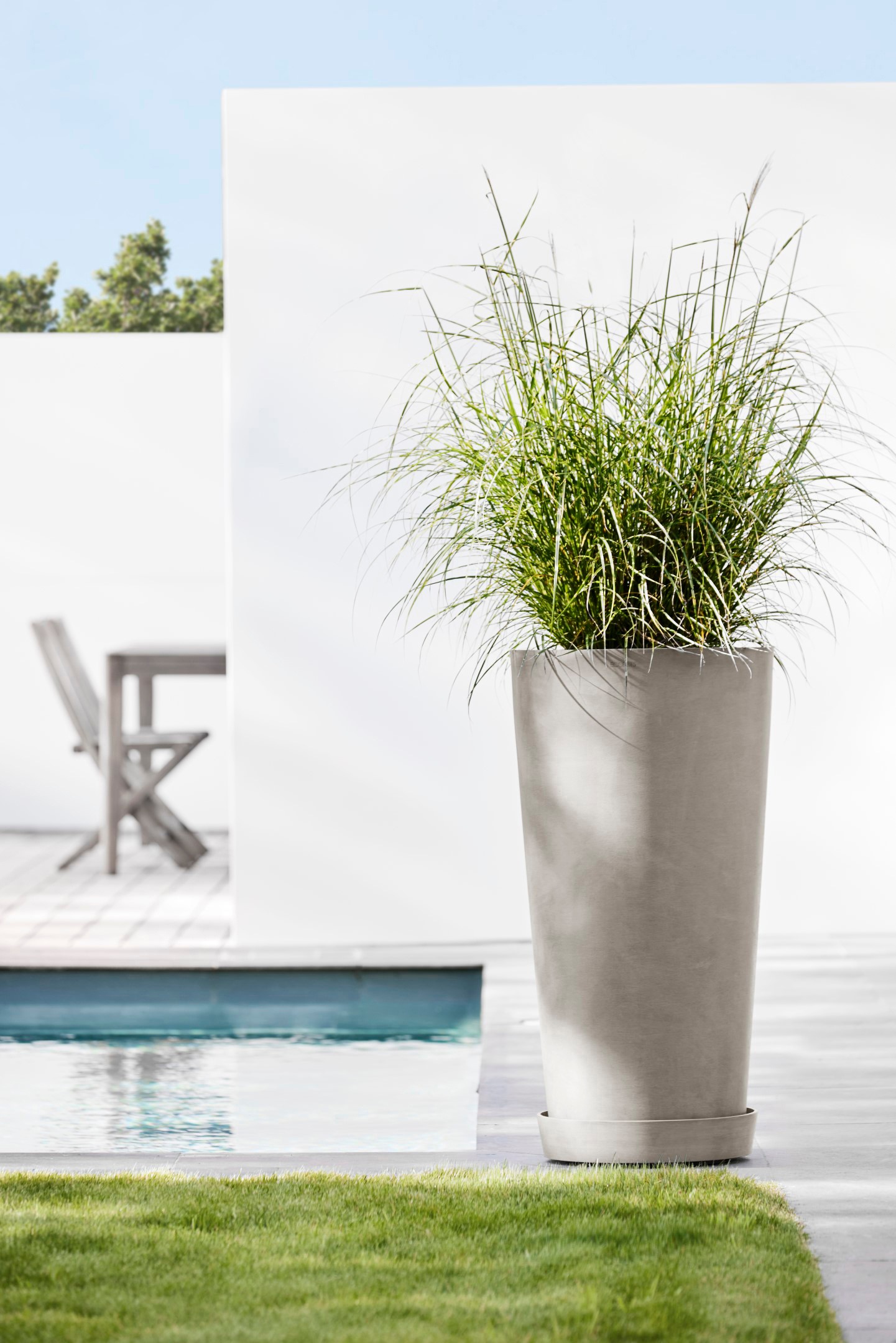 ECOPOTS Blumentopf »Amsterdam extrahoch 90 Taupe«, für innen und außen: frostsicher, bruchsicher und lichtbeständig