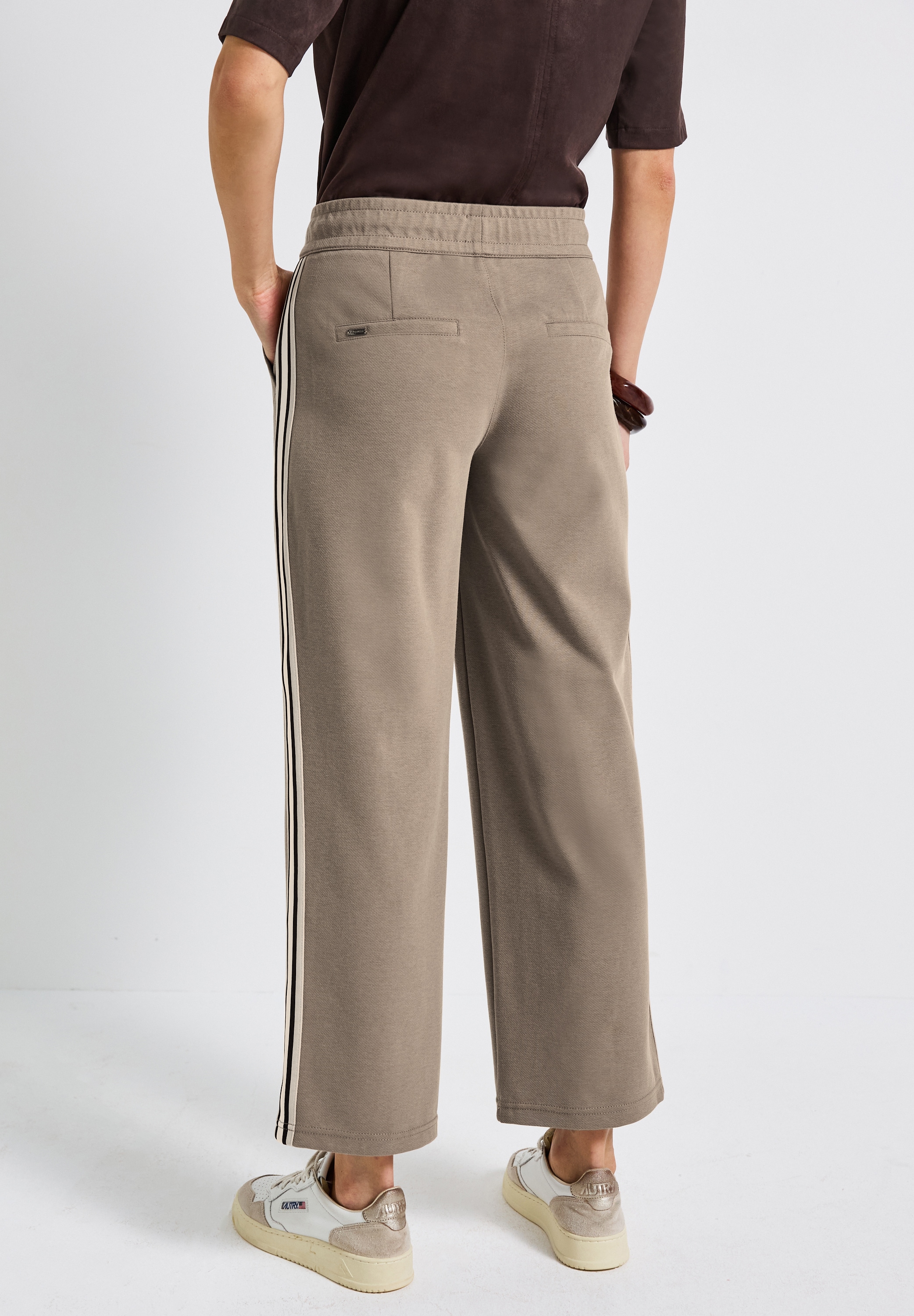 STREET ONE Stoffhose, mit elastischem Bund