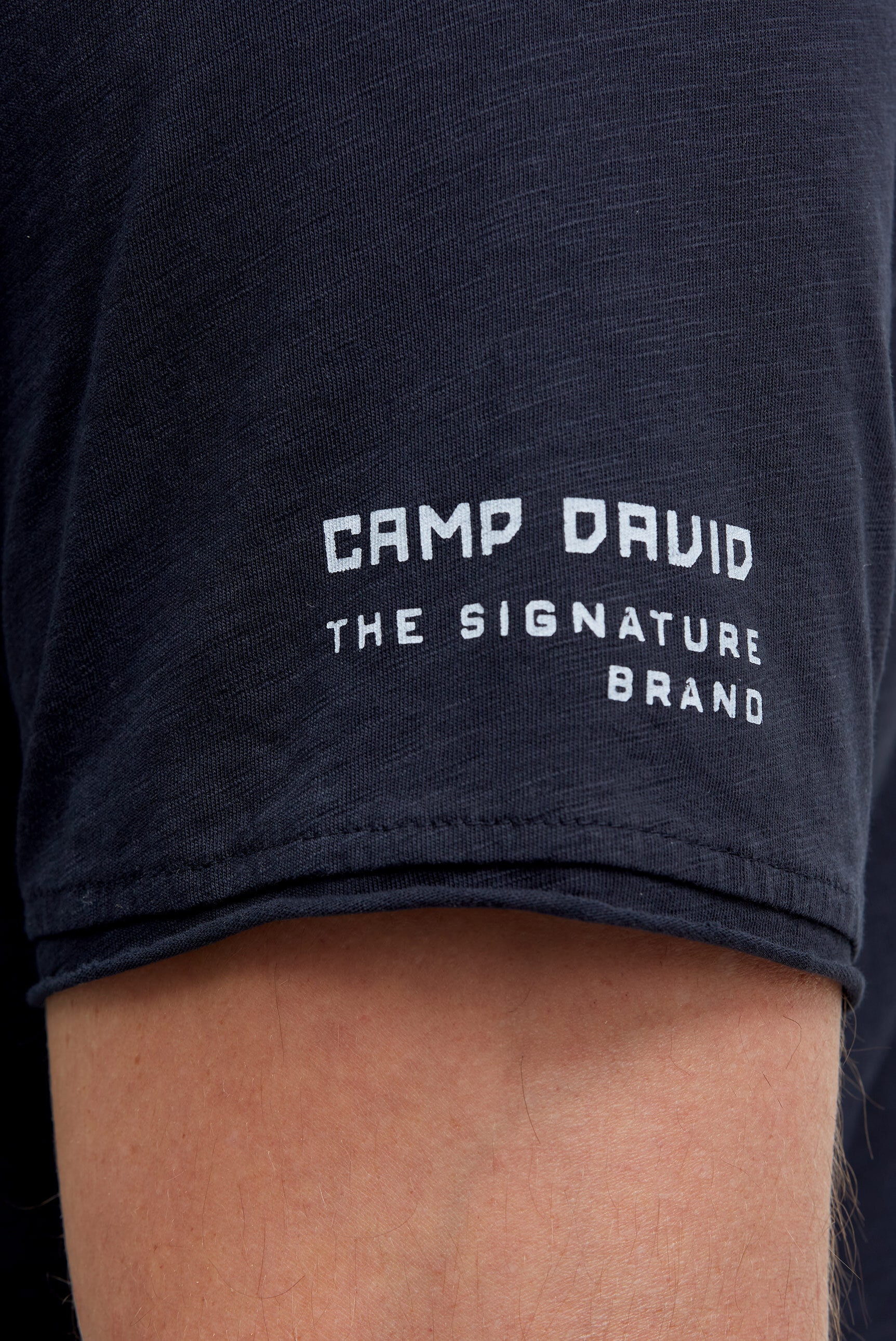 CAMP DAVID V-Shirt aus Baumwolle