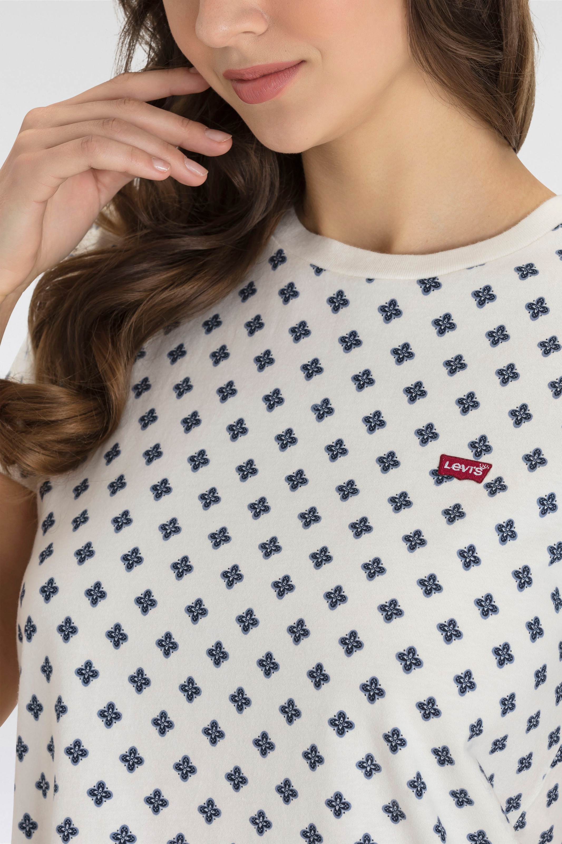 Levi's® T-Shirt »PERFECT TEE«, mit All-Over Print