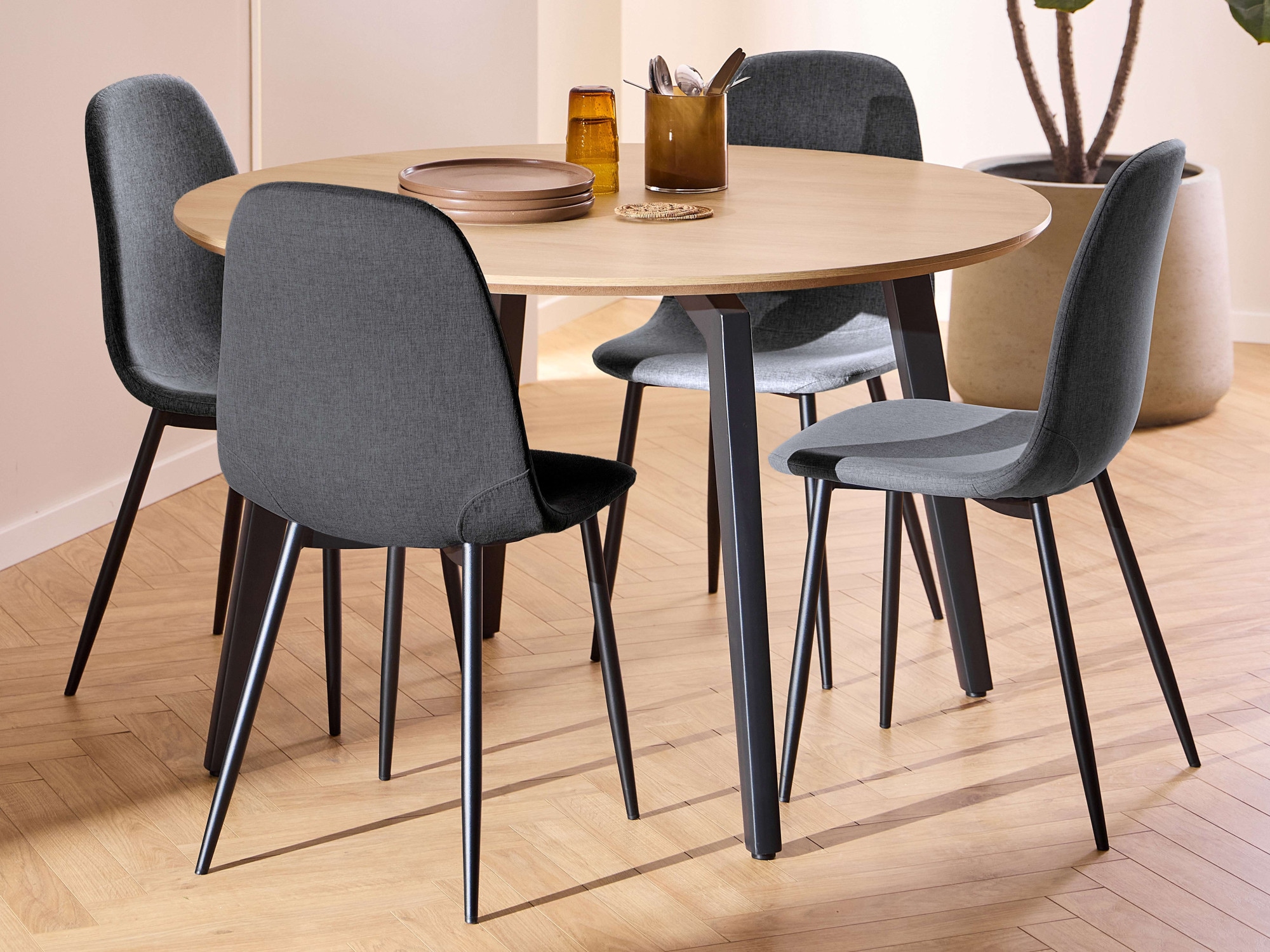 ACTONA GROUP Esszimmer-Set "Essgruppe, Speisetisch mit Wohnzimmerstühlen", günstig online kaufen