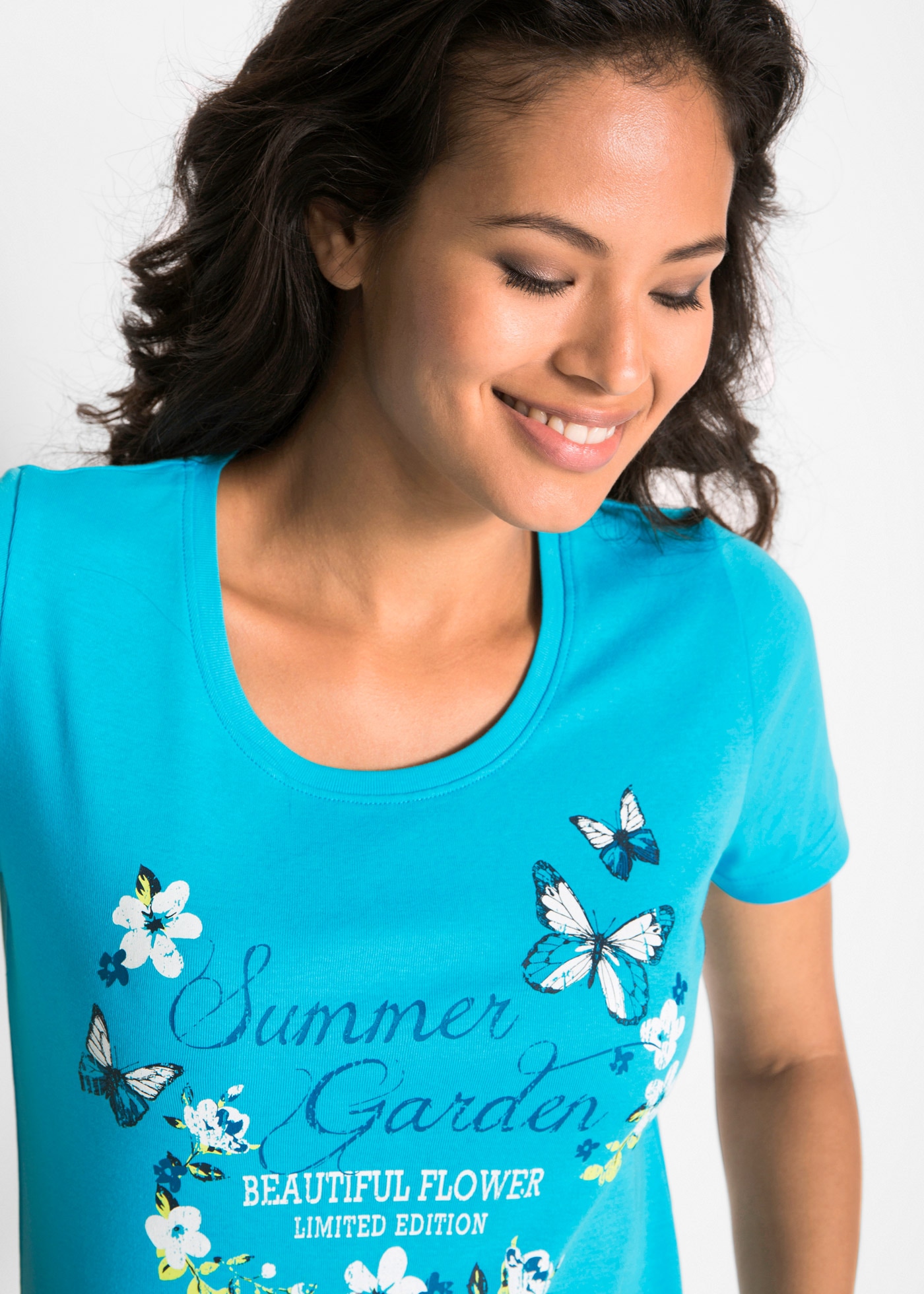 bonprix T-Shirt »Baumwoll Shirt, Kurzarm« leicht taillierte Passform, Kurzarm-Design, Rundhalsausschnitt