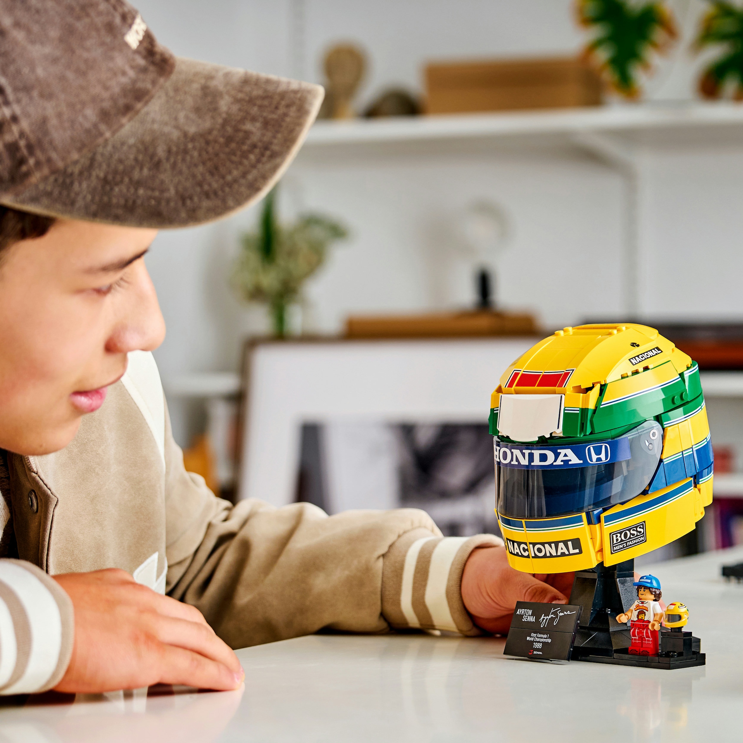LEGO® Konstruktionsspielsteine »Ayrton Senna Helm (43024), LEGO Editions Formula 1« Made in Europe