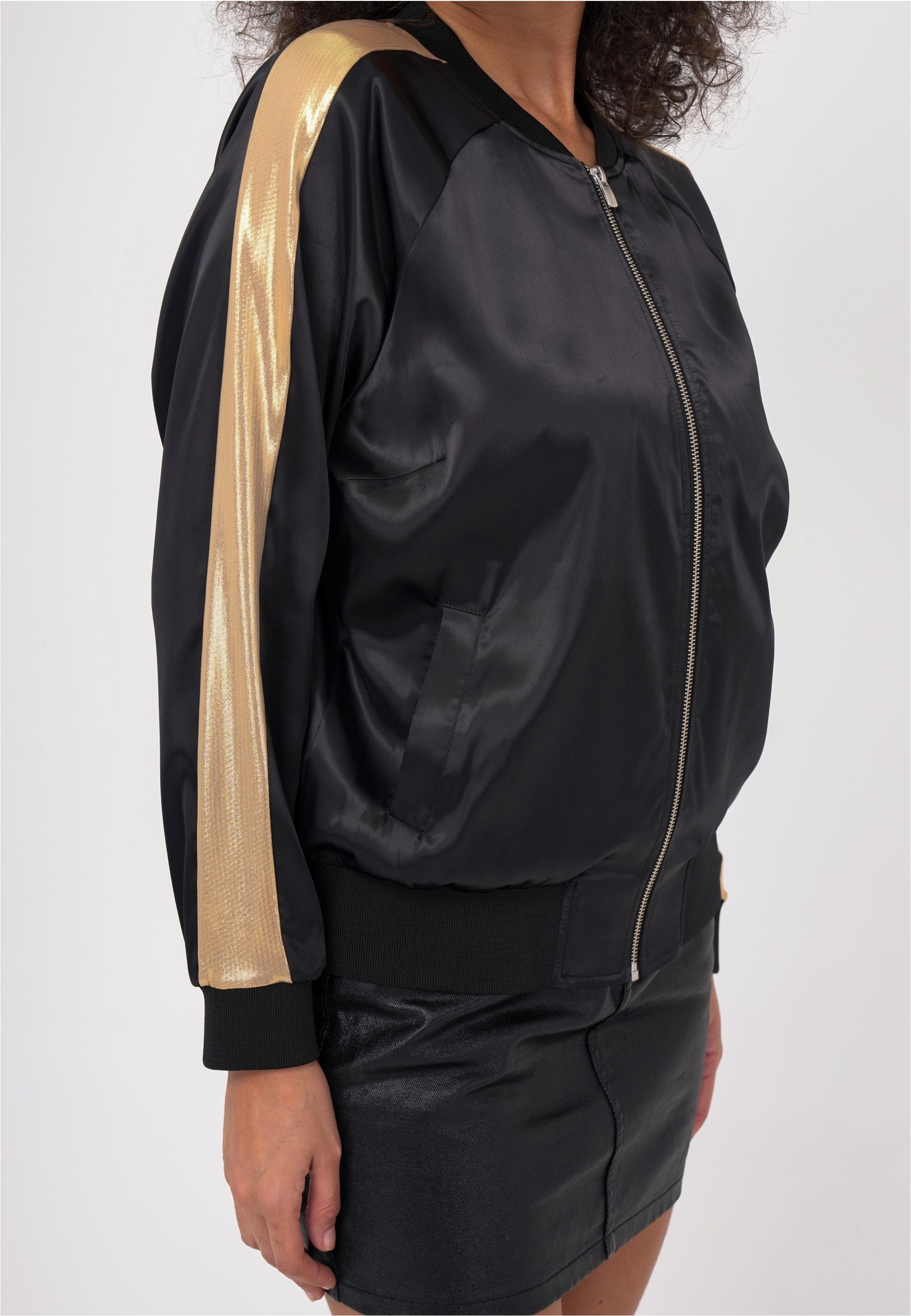 Thumbnail - freshlions Bomberjacke "Aurelia", im sportlichen Design