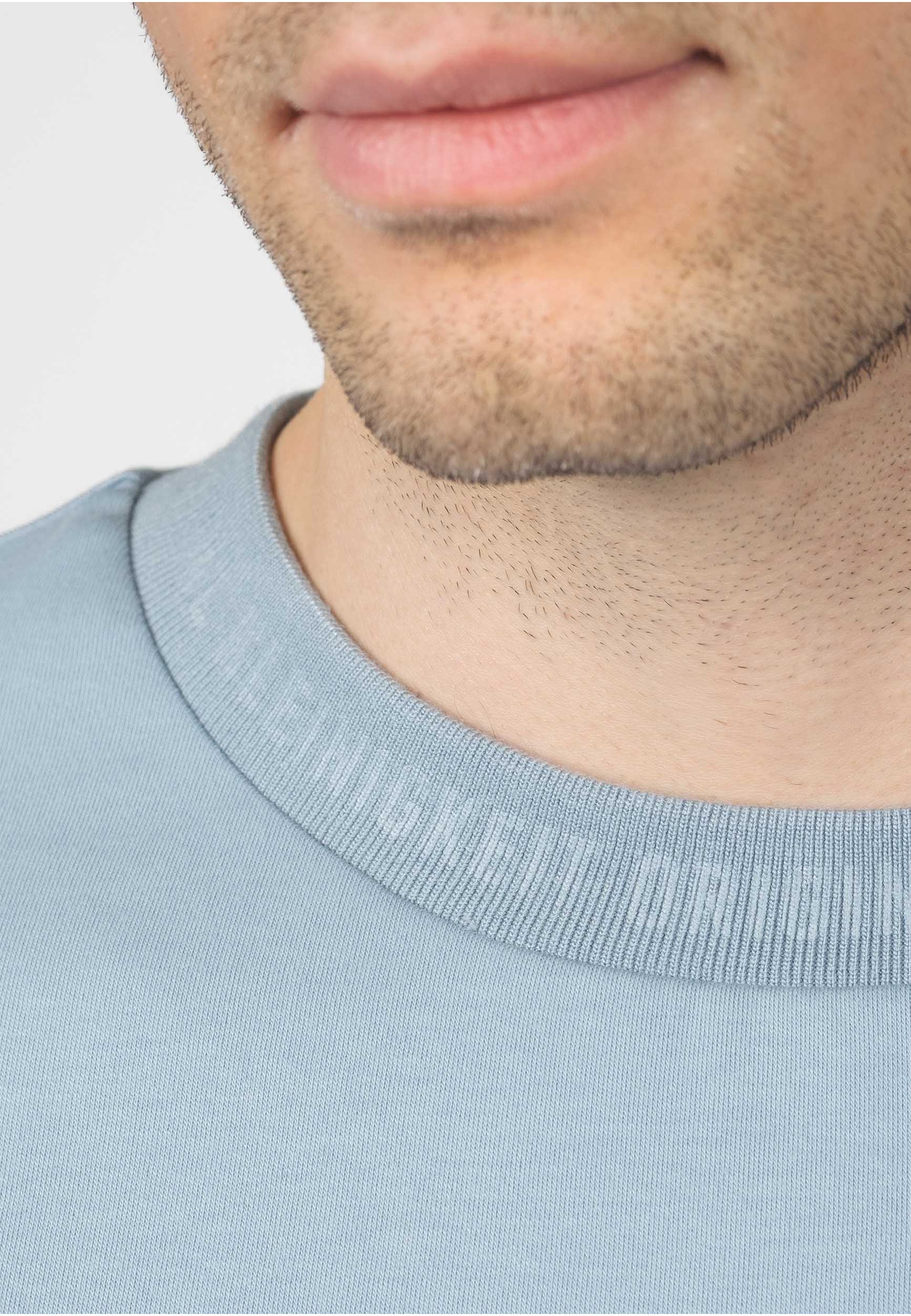 Kleinigkeit T-Shirt »Kleinigkeit Unterragendes Shört« 1
