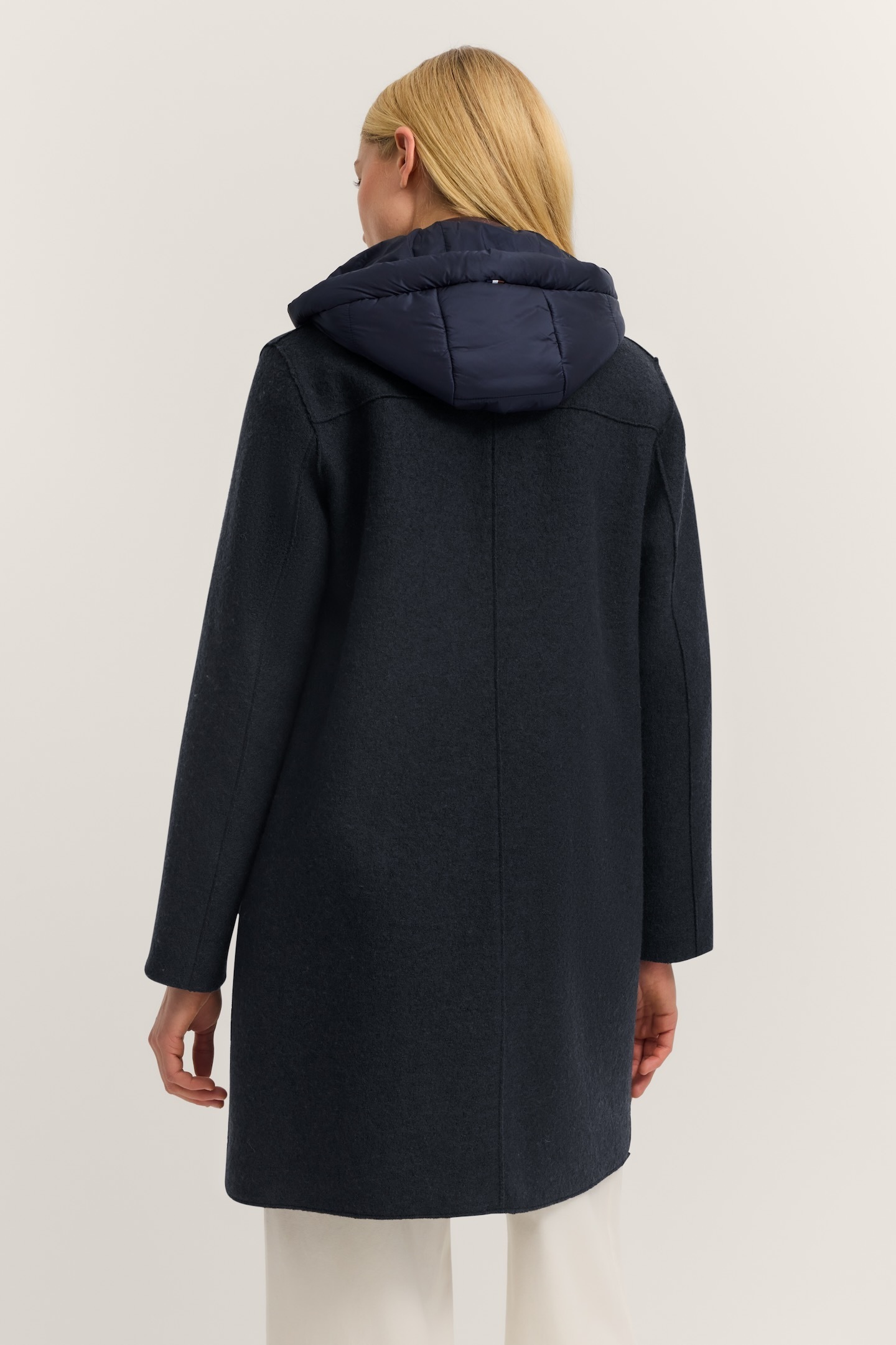 bugatti Wollmantel »Modern Fit«, mit Kapuze & herausnehmbarer Weste