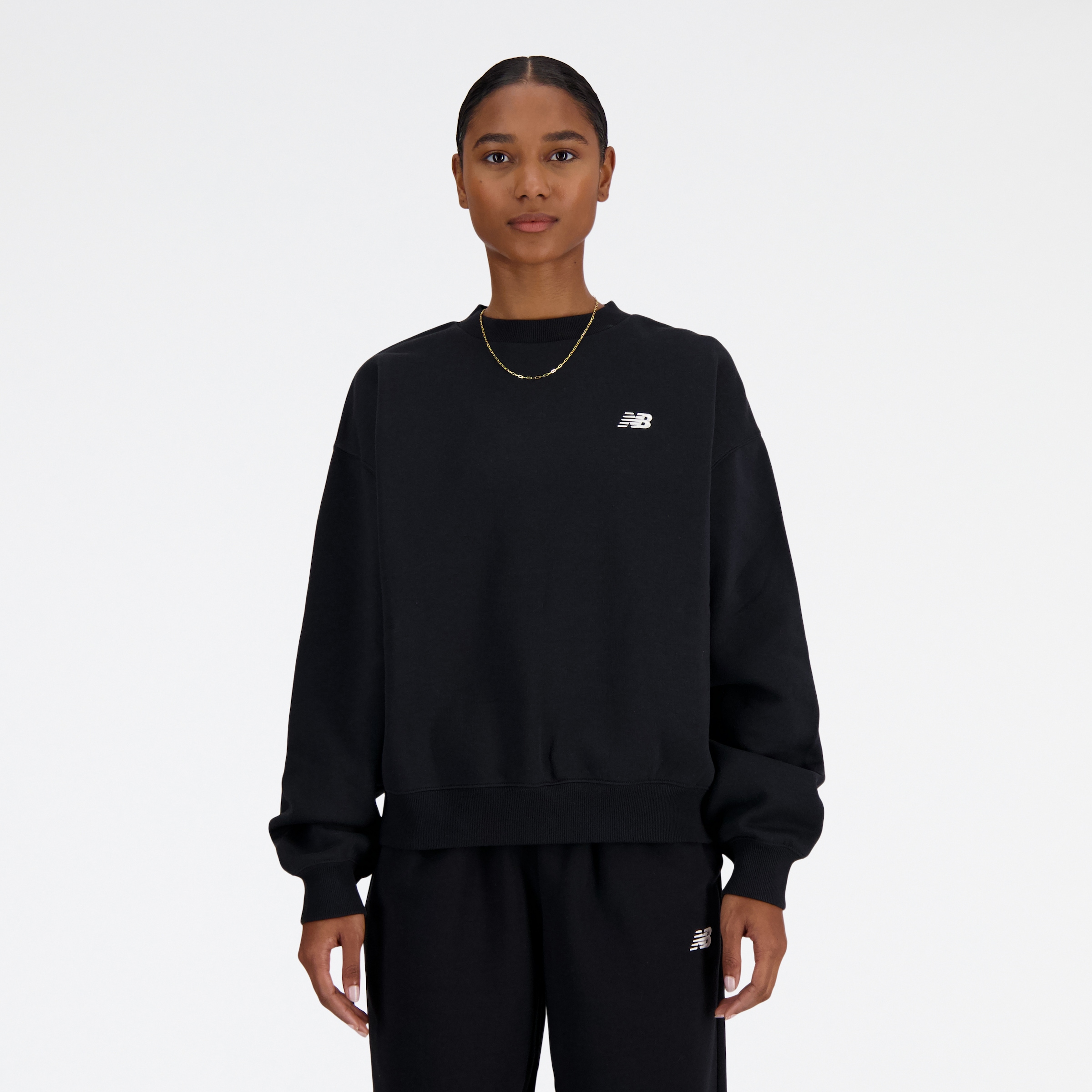 New Balance Sweatshirt »SPORT ESSENTIALS FLEECE CREW«, mit Rundhalsausschnitt, weiches Fleece, aus Baumwolle und Polyester
