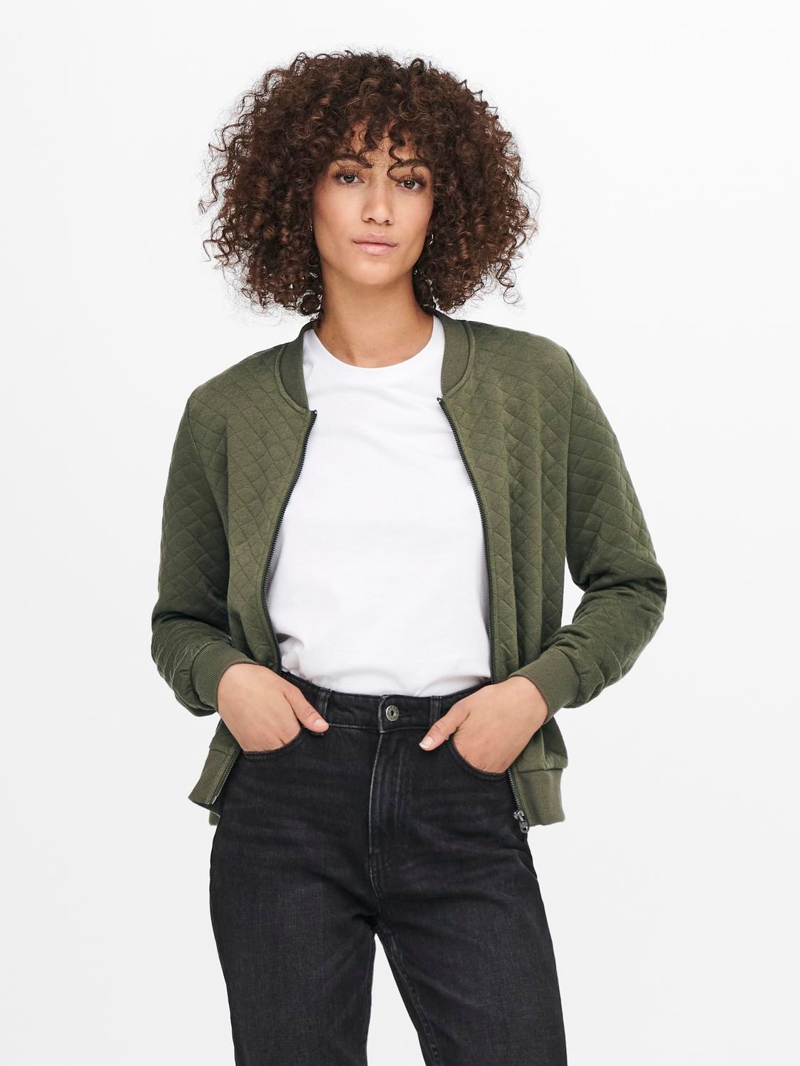 ONLY Sweatjacke »ONLJOYCE L/S BOMBER SWT NOOS« Polyester, regular fit