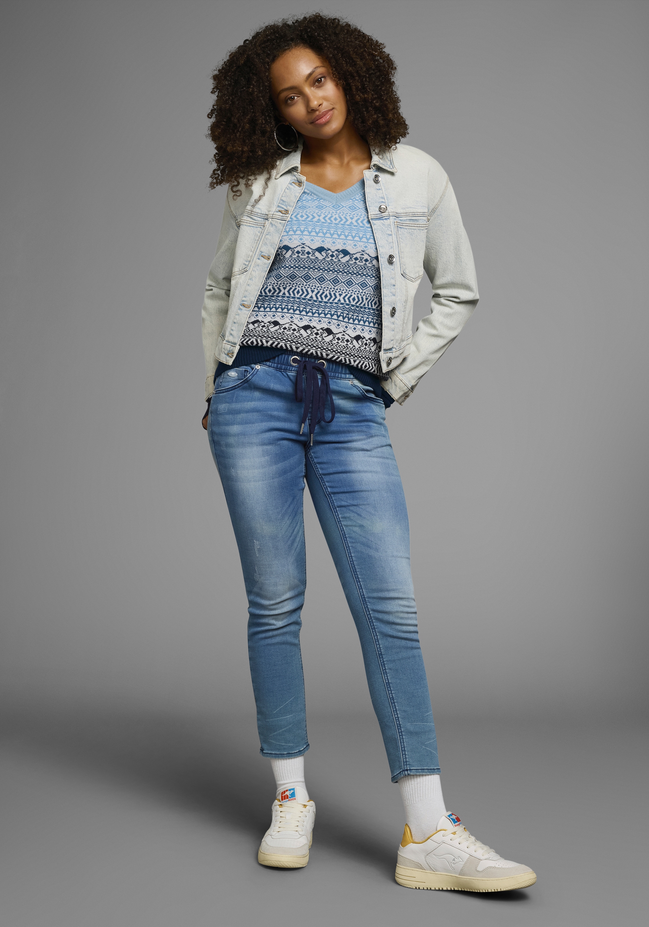 KangaROOS Jacquardpullover, im Norweger-Muster mit kleinen Kängurus