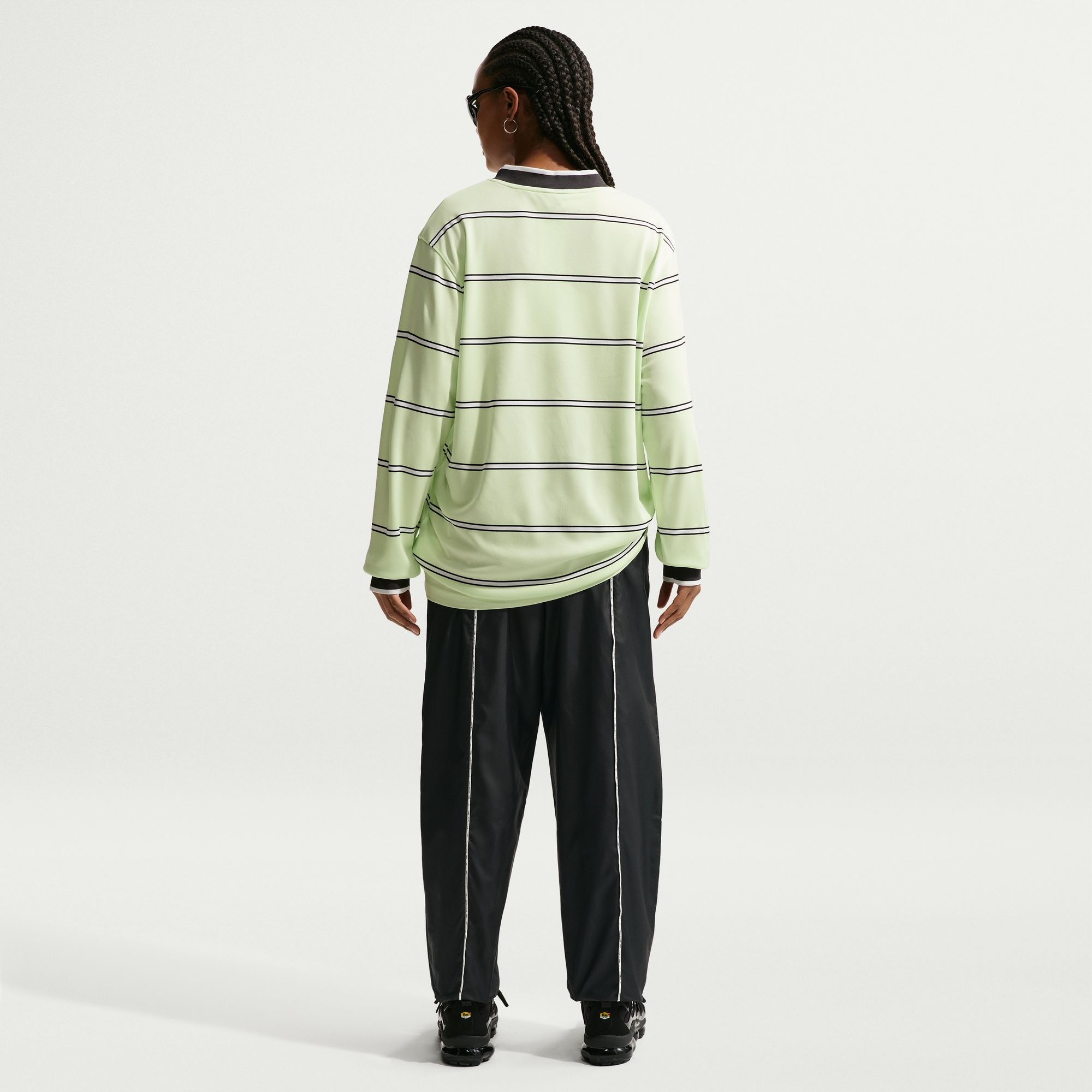 Nike Sportswear Trainingshose »Nike Athletics Department  Women's Woven Pants«  in mehreren Größen erhältlich