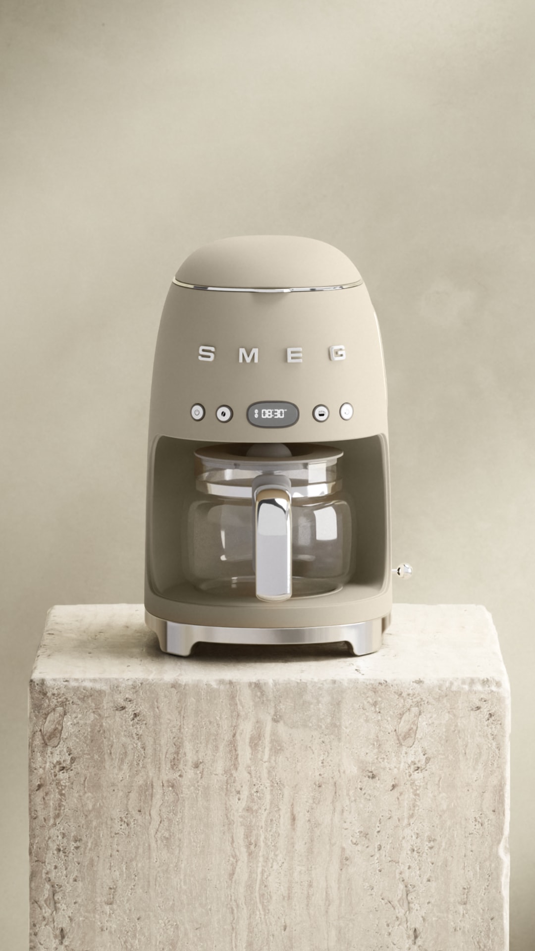 Smeg Filterkaffeemaschine »DCF02MLMEU« 1,25 l Kaffeekanne 1x4
