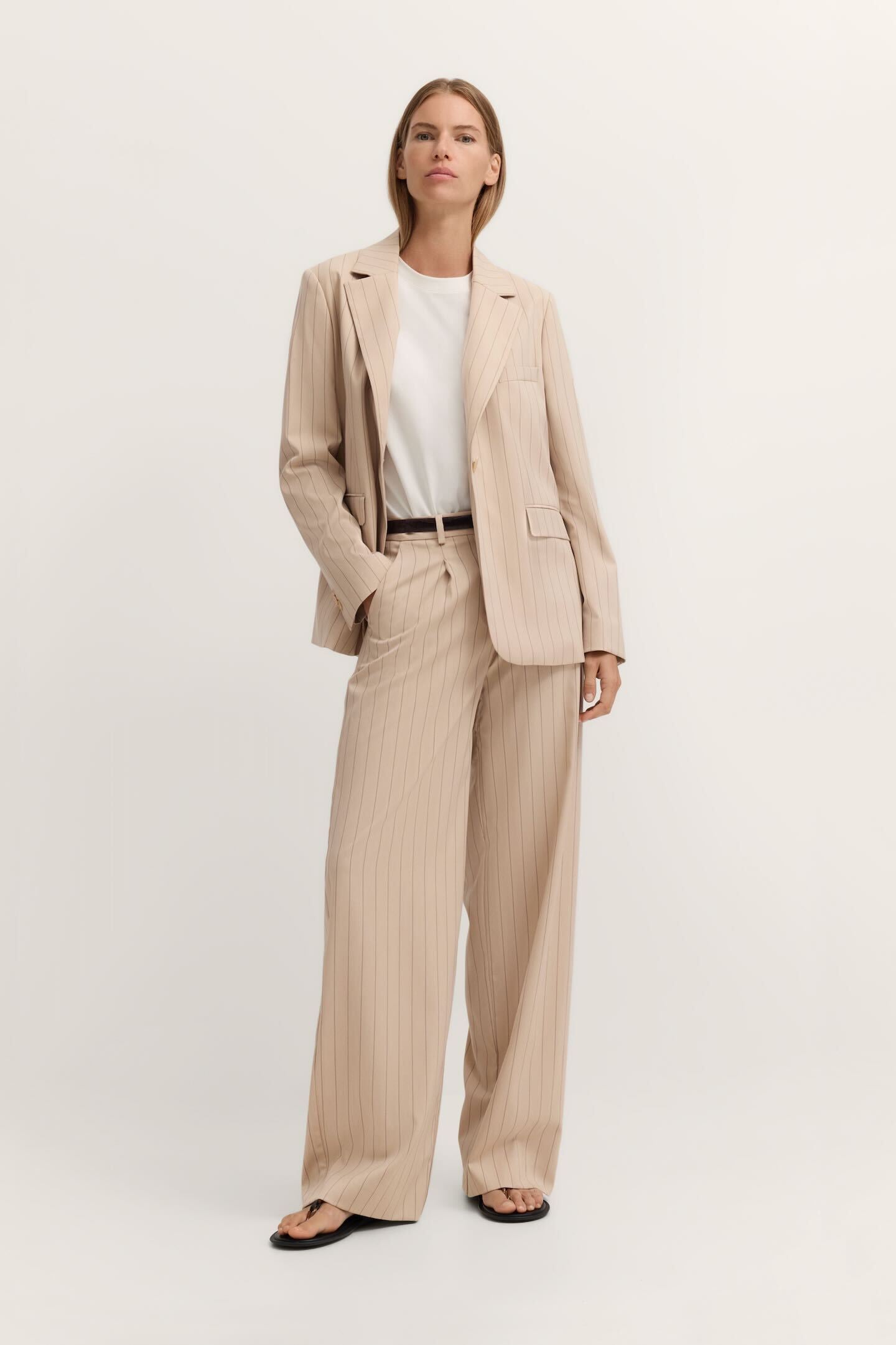 bugatti Kurzblazer »Regular Fit« mit Reverskragen und Streifen