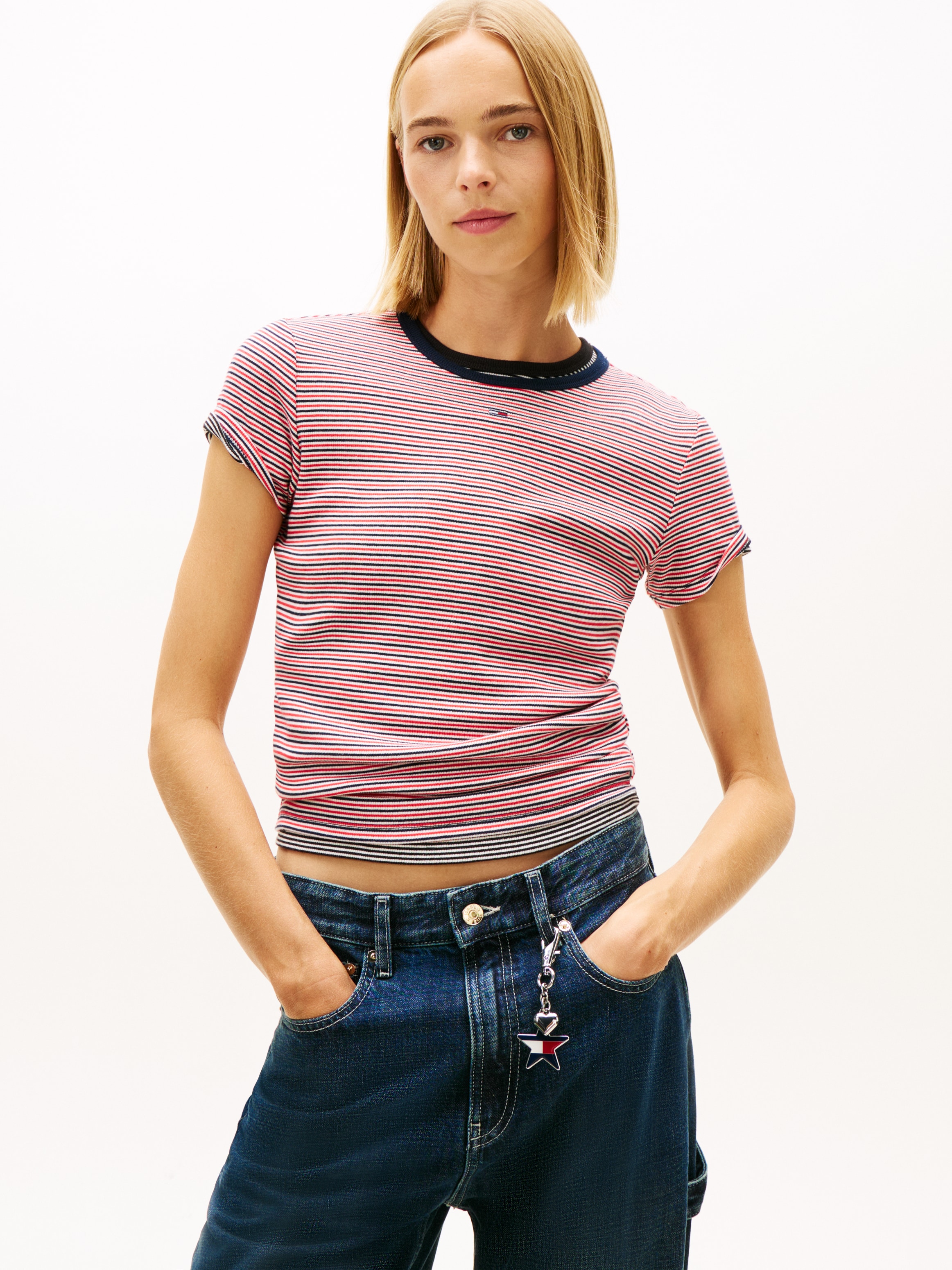 Tommy Jeans "TJW ESSENTIAL RIB SHORT SLEEVE EXT" Baumwollmischung in gerippter Struktur, Slim Fit