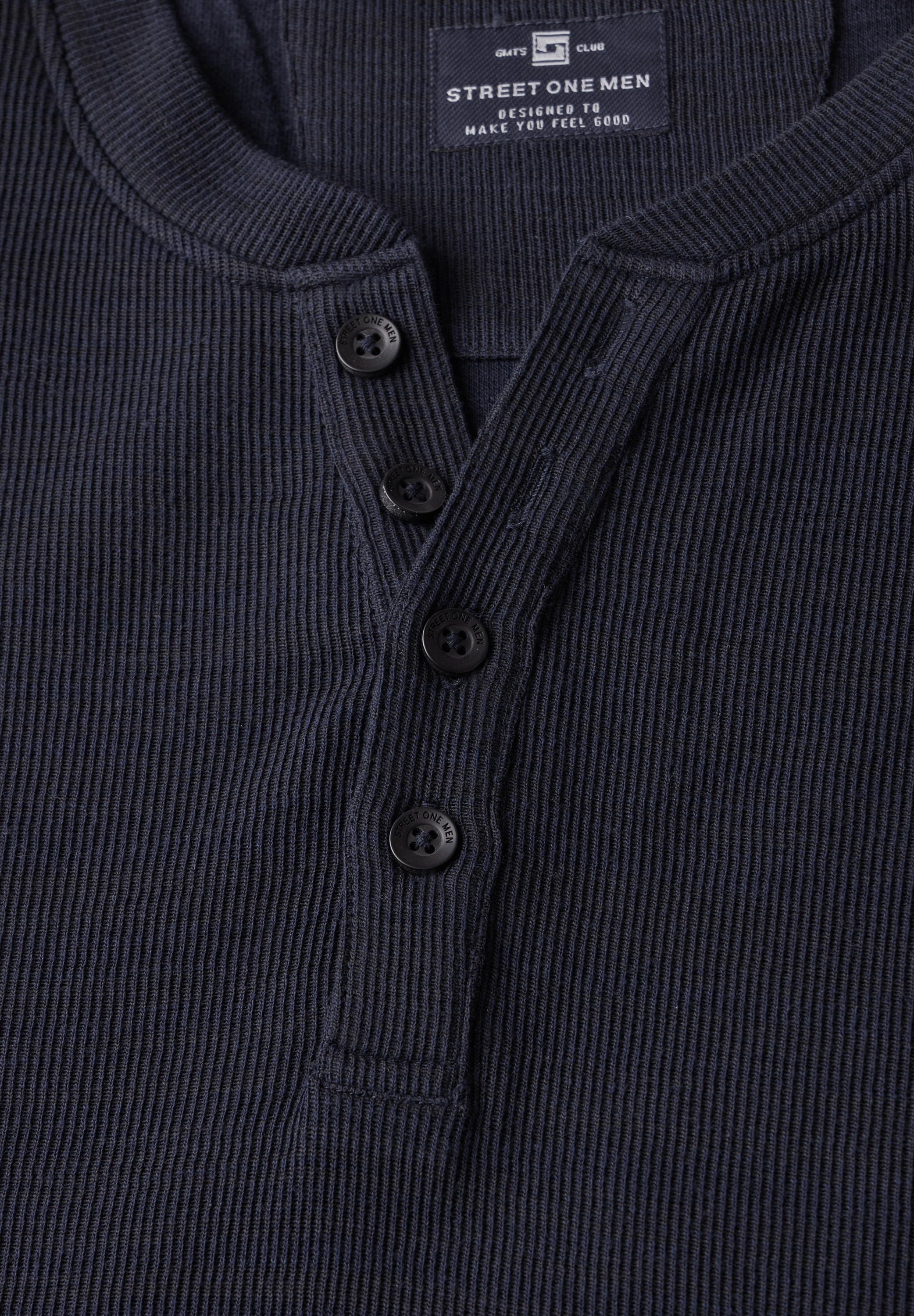 STREET ONE MEN Langarmshirt, bestehend aus einem Materialmix