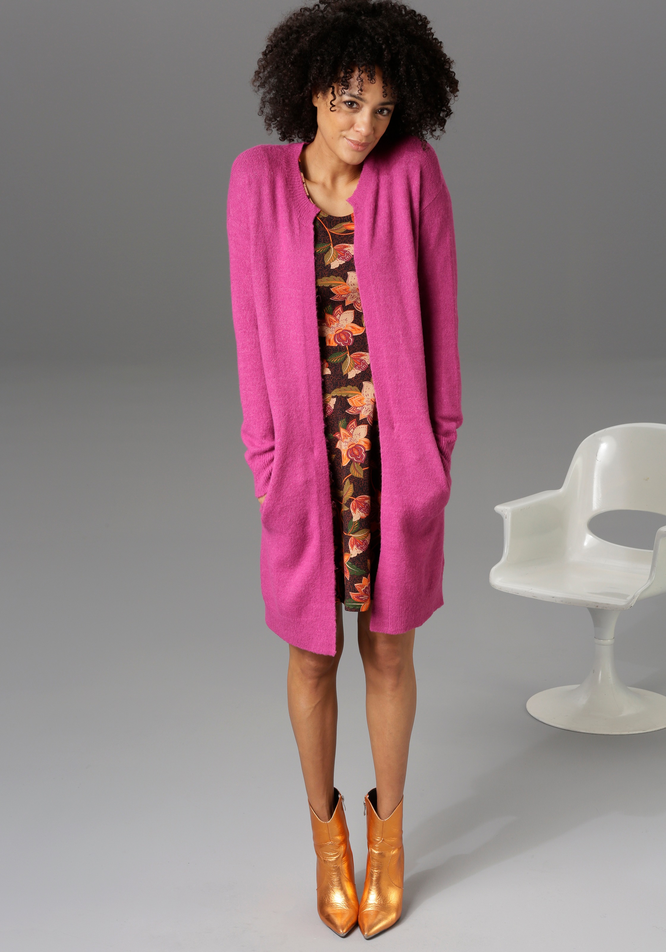 Thumbnail - Aniston CASUAL Strickjacke im Oversize Look