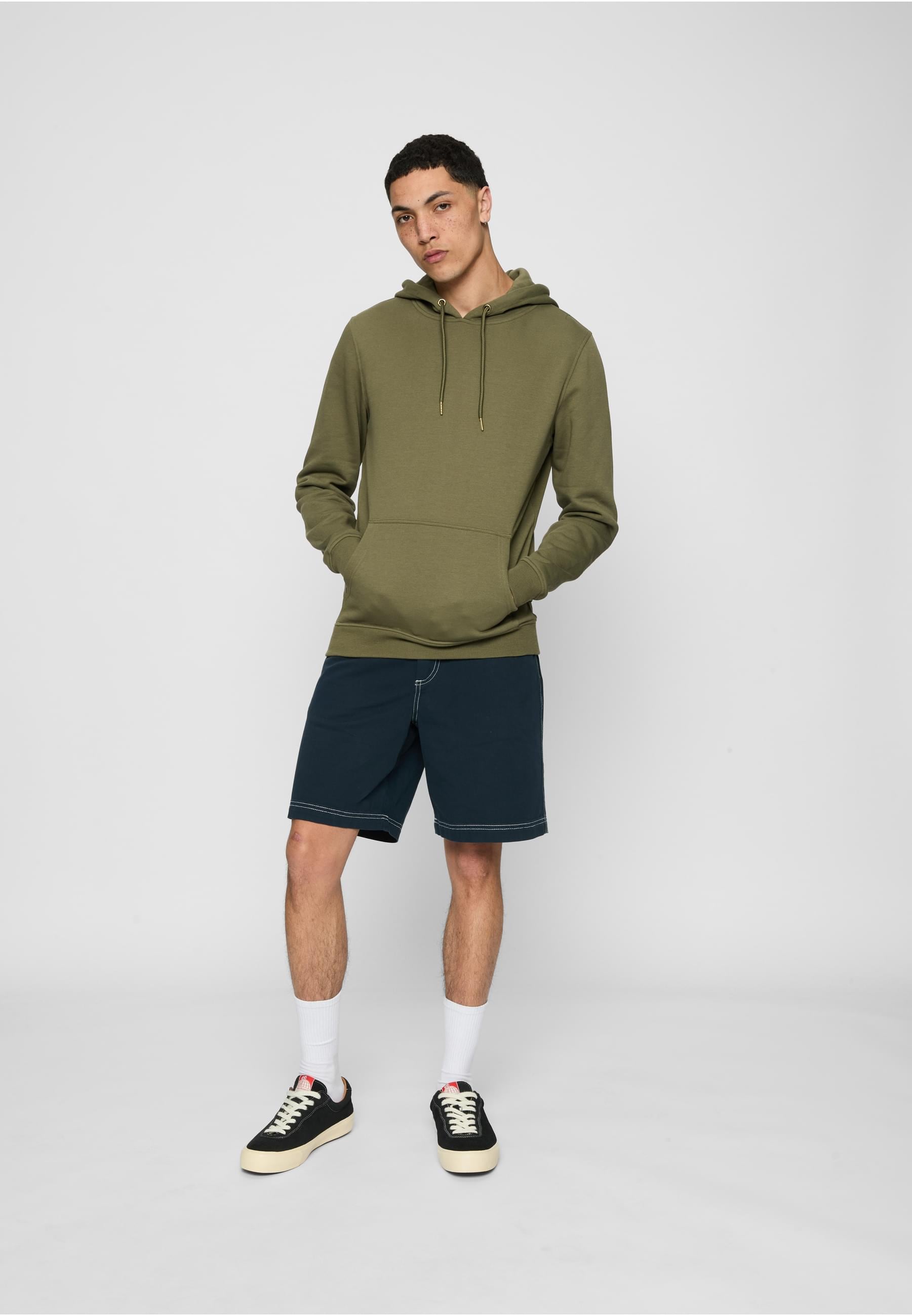 URBAN CLASSICS Sweatshirt »Urban Classics Herren Basic Sweat Hoody«, (1 tlg.)