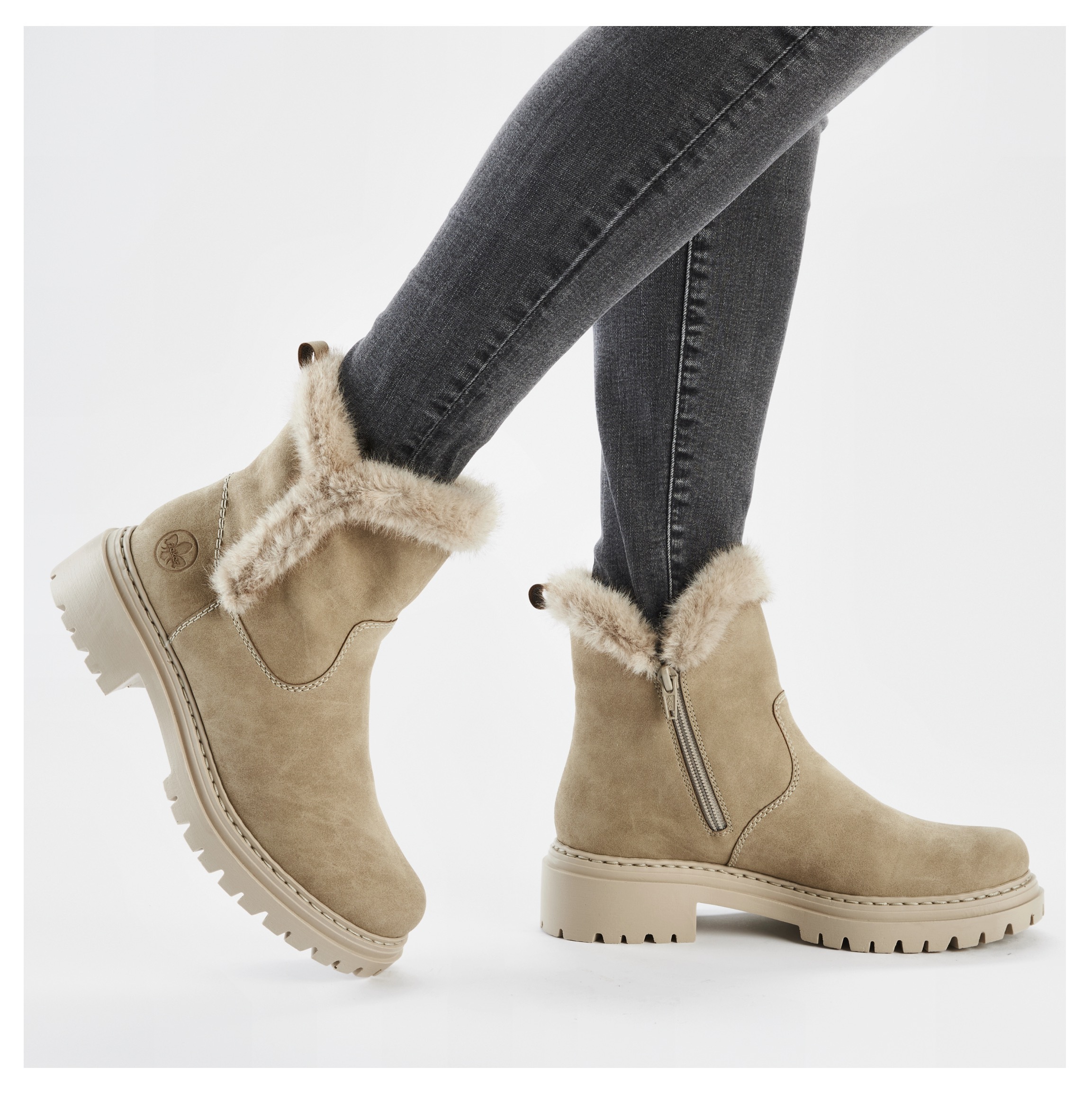 Rieker Winterstiefelette, Winterboots, Profilsohle, Blockabsatz, mit Innen-Reißverschluss