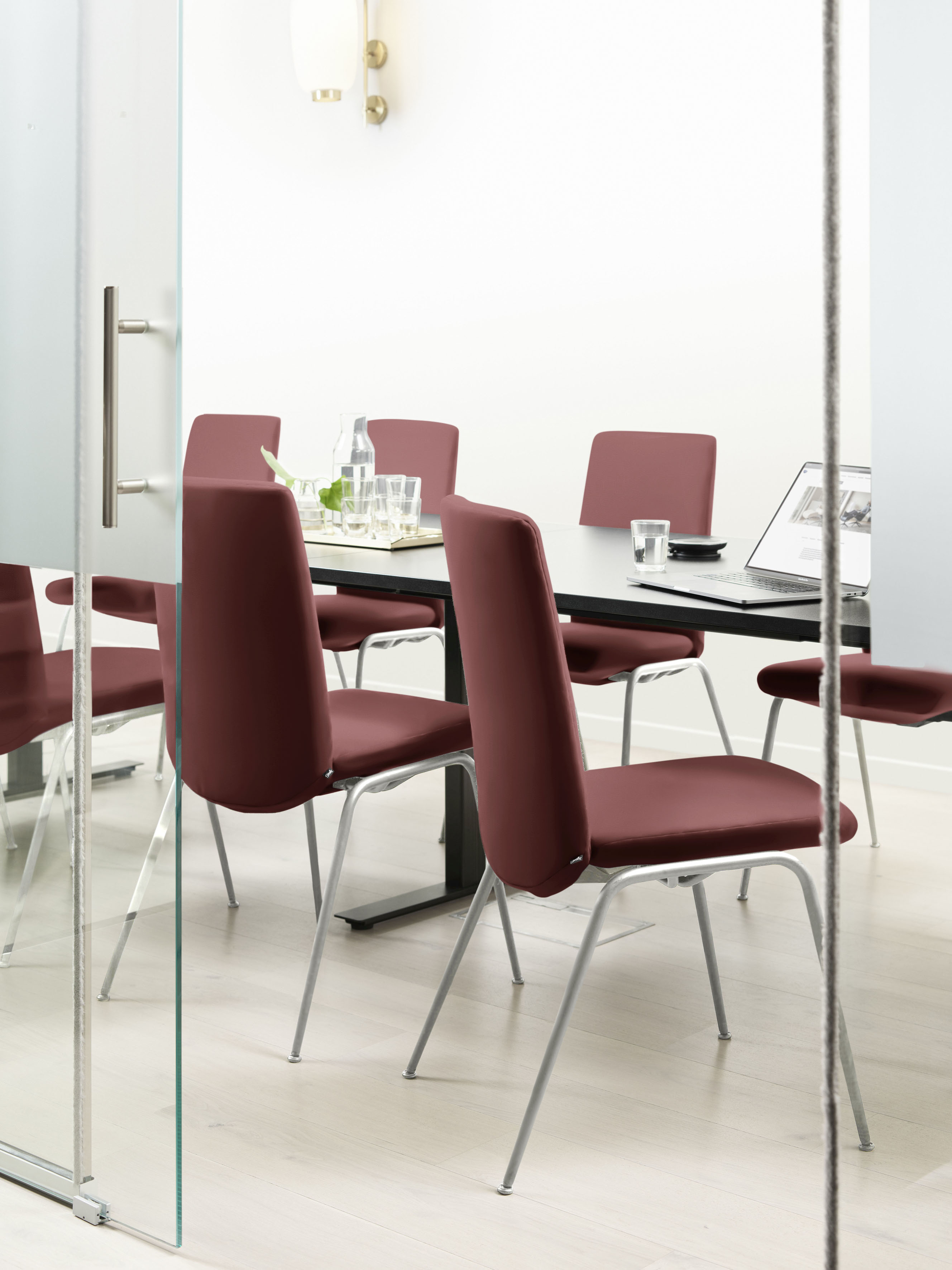 Stressless Polsterstuhl "Laurel" () Low Back, Größe M, mit Beinen aus Stahl in Schwarz matt