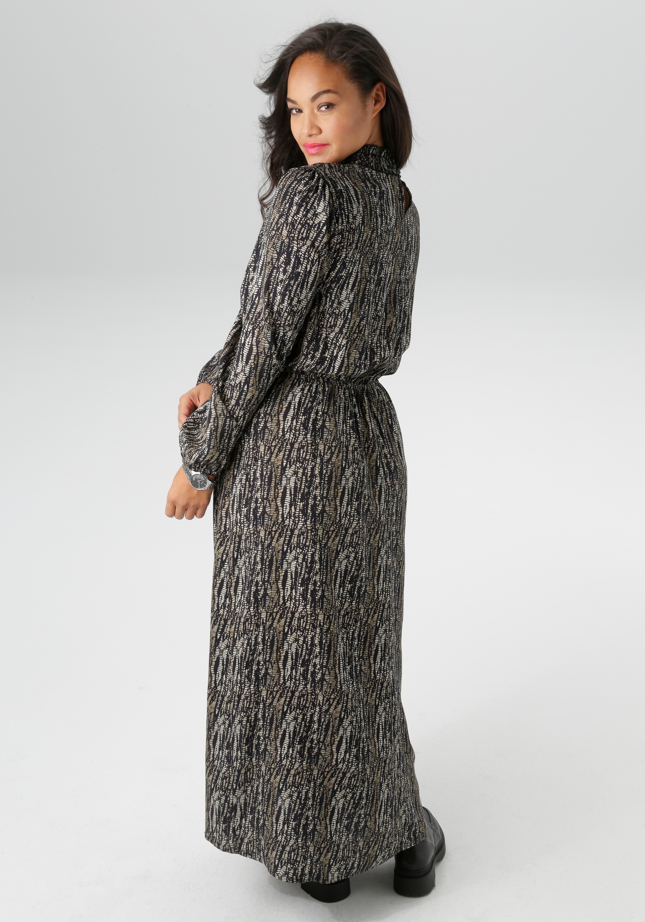 Aniston PLUS Druckkleid, mit gesmoktem Stehtkragen - NEUE KOLLEKTION günstig online kaufen
