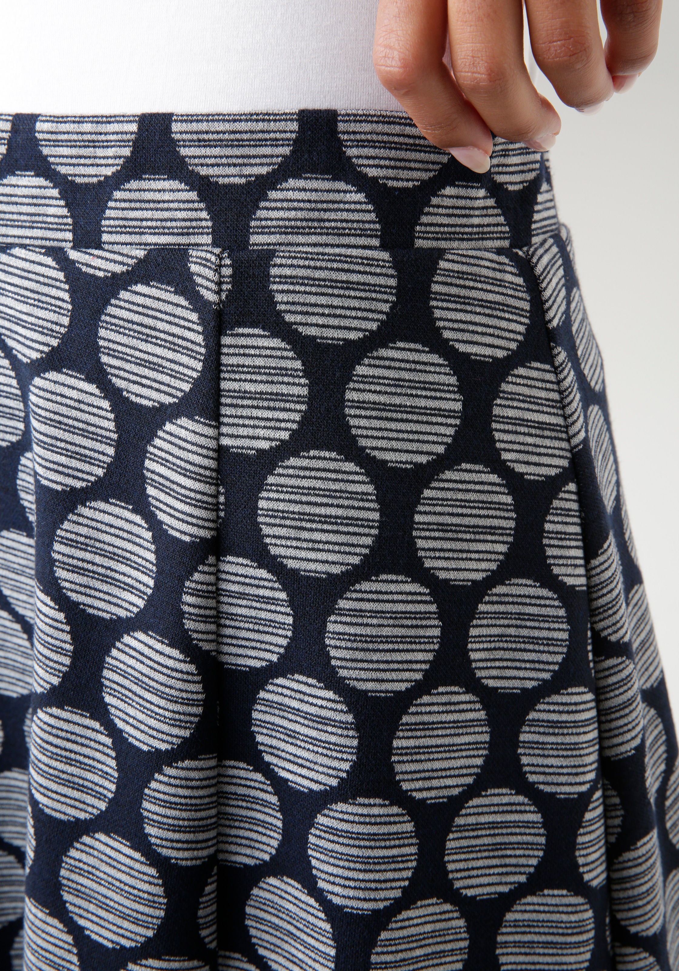 Jerseyrock ANISTON SELECTED, Damen, Gr. 42, grau (dunkelblau, grau), Jersey, Obermaterial: 60% Polyester, 30% Viskose, 10% Elasthan, gepunktet, gestreift, figurumspielend kniefrei, Röcke, mit gestreiften Punkten 3