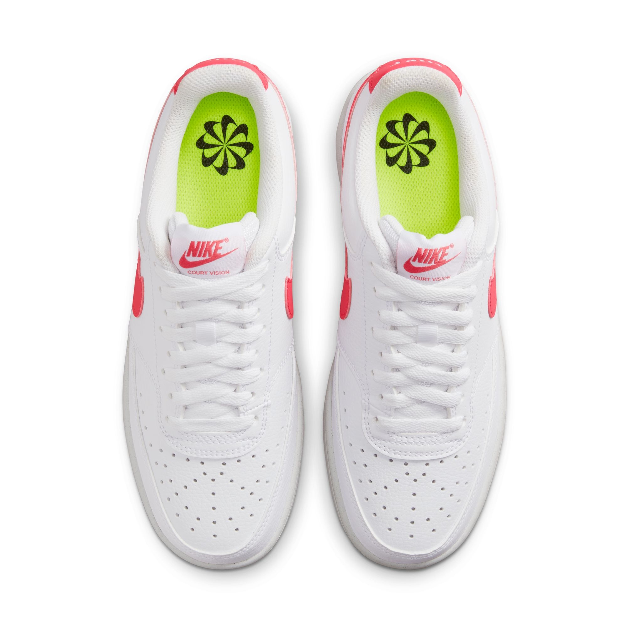 Nike Sportswear Sneaker »COURT VISION LOW«, Design auf den Spuren des Air Force 1