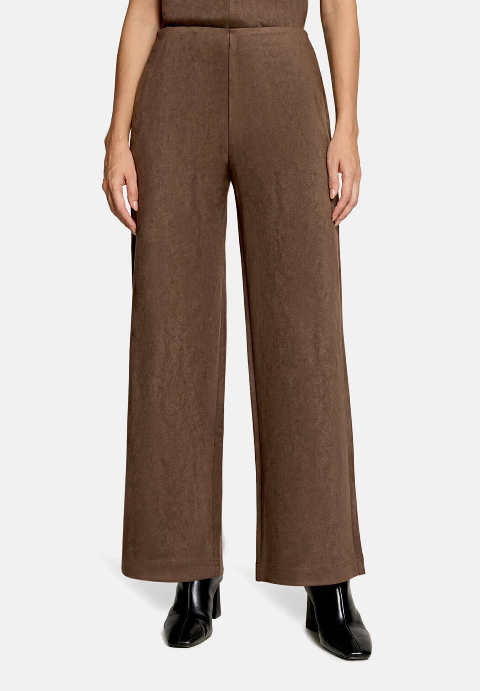 Cartoon Culotte »Damen mit weitem Bein«