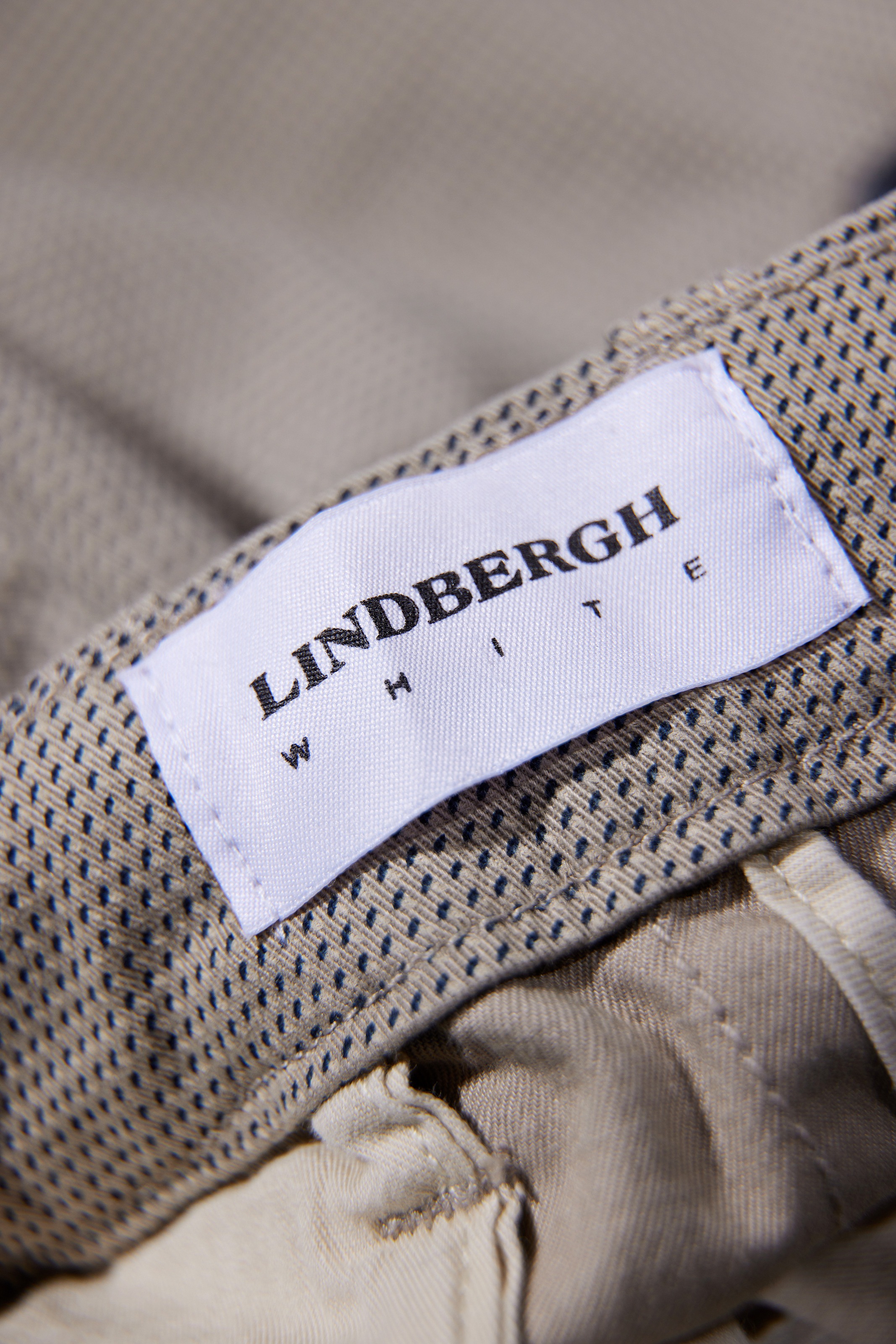 LINDBERGH Chinoshorts, (2 tlg.), mit Gürtel