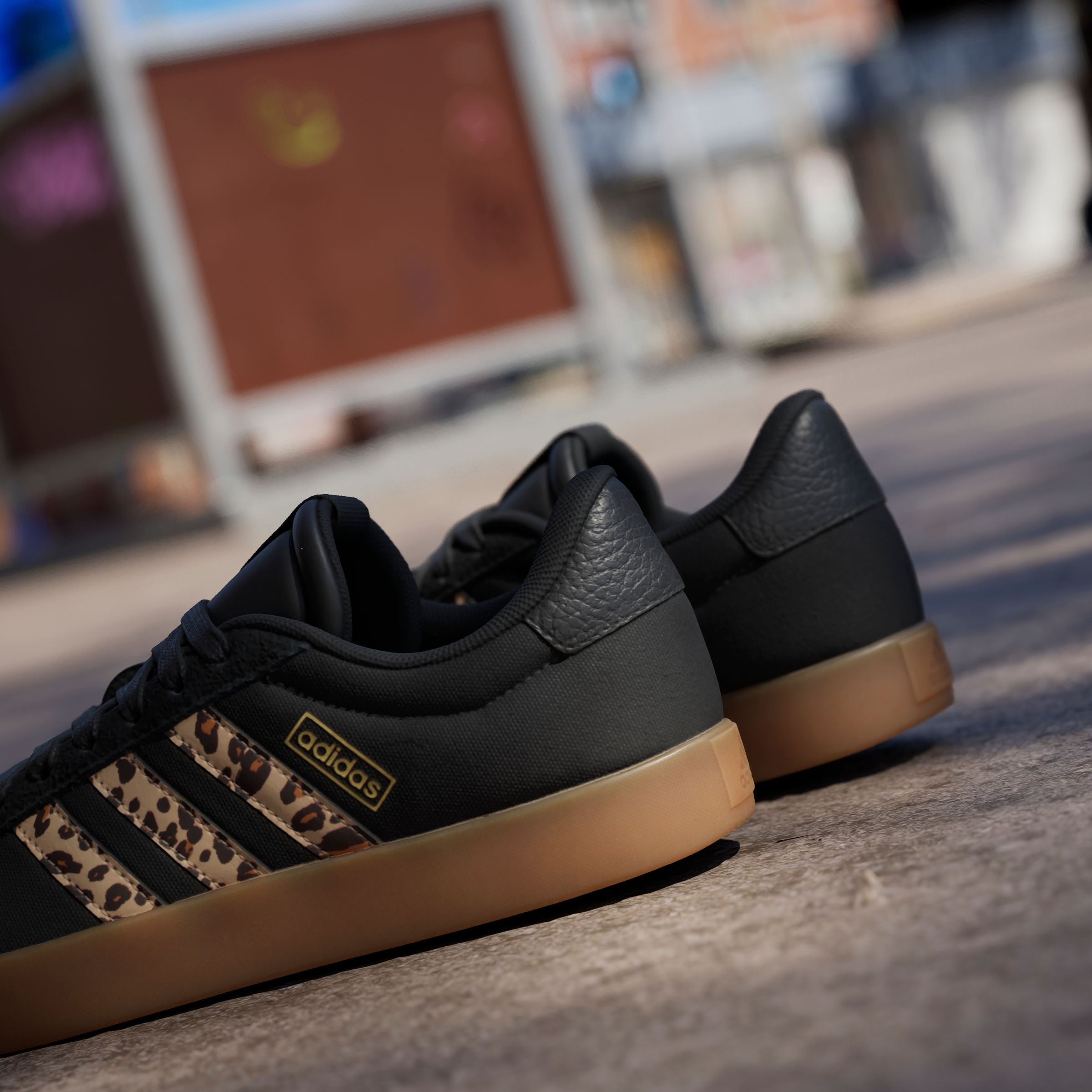 adidas Sportswear Sneaker »VL COURT 3.0«, inspiriert vom Design des adidas samba