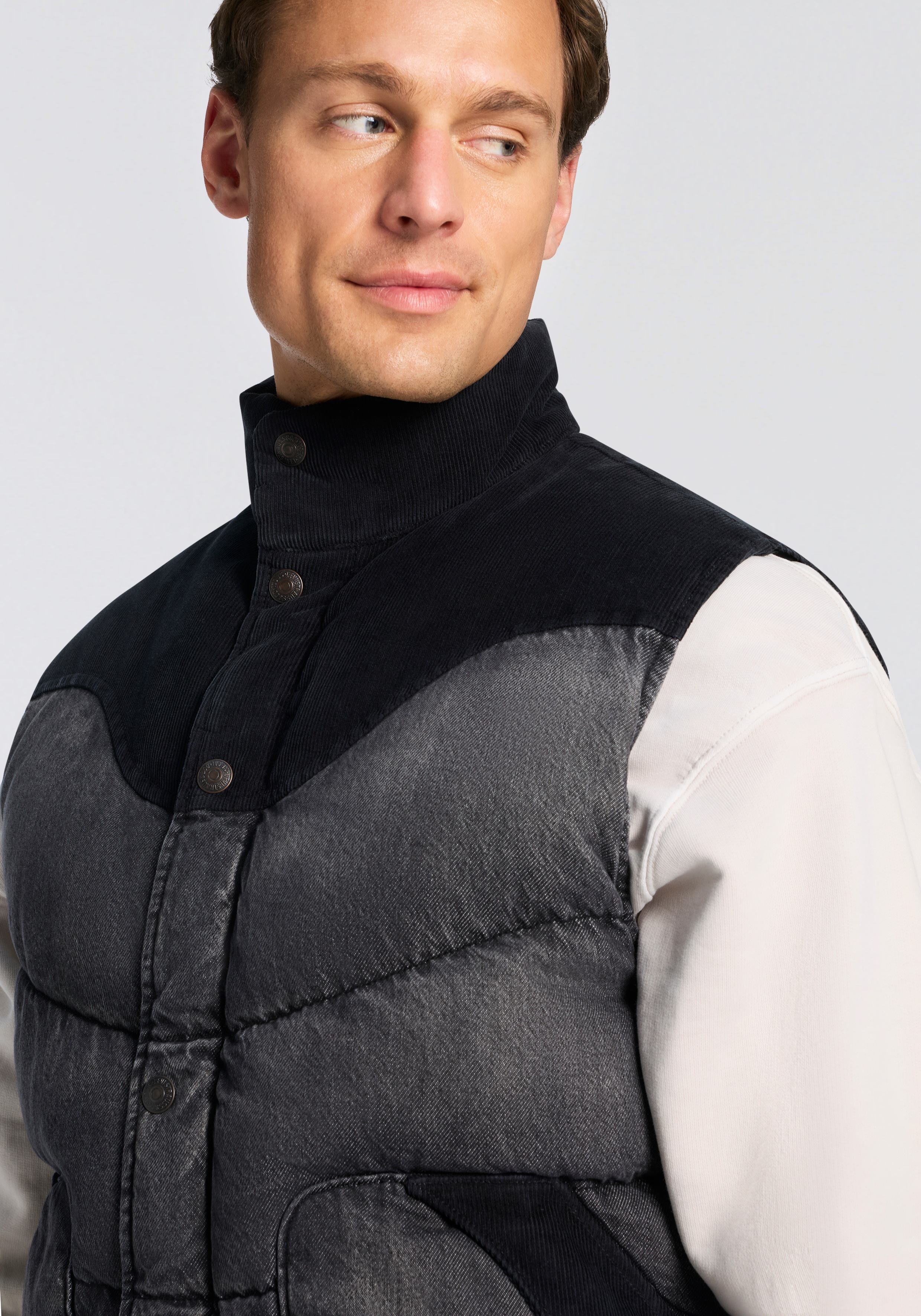 Thumbnail - Levis Steppweste Westernstyle