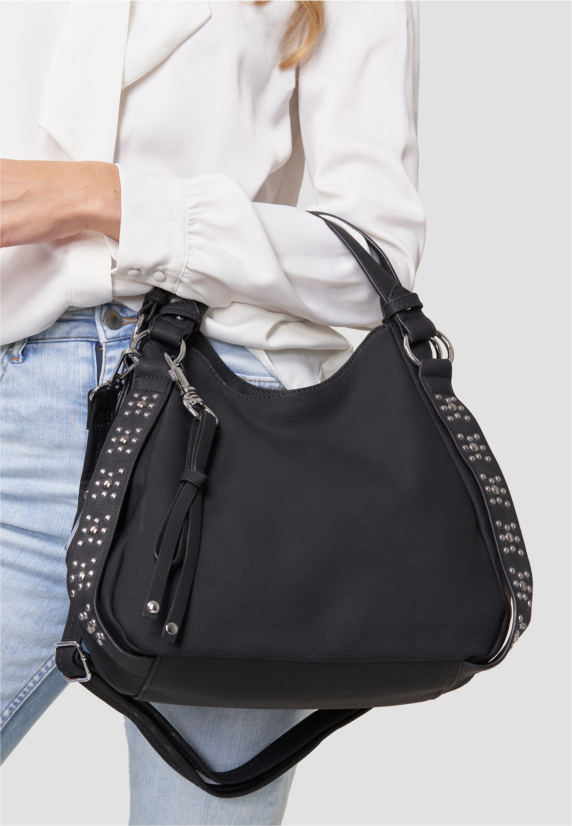 Harpa Schultertasche »NICOLE« mit dekorativen Nietenbesatz auf der Frontseite