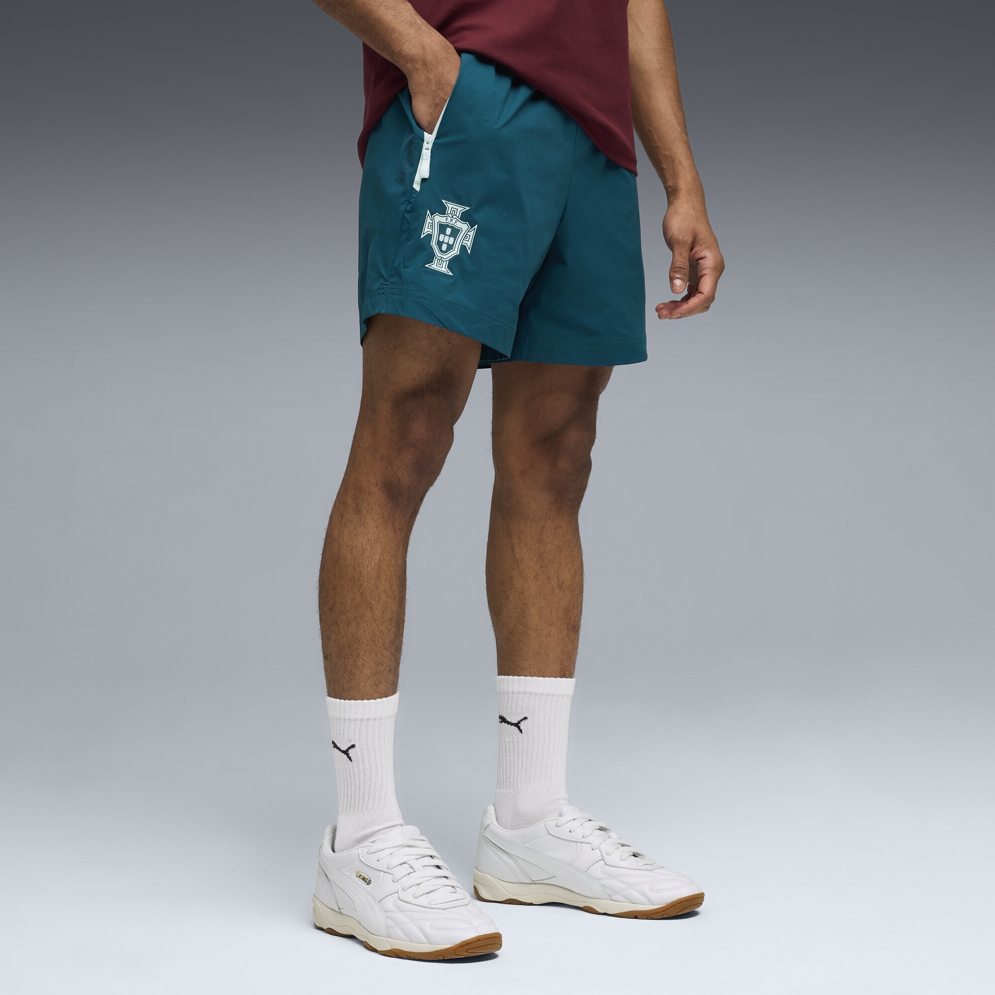 PUMA Shorts »Portugal PUMATECH Relaxed Gewebte Shorts Herren«