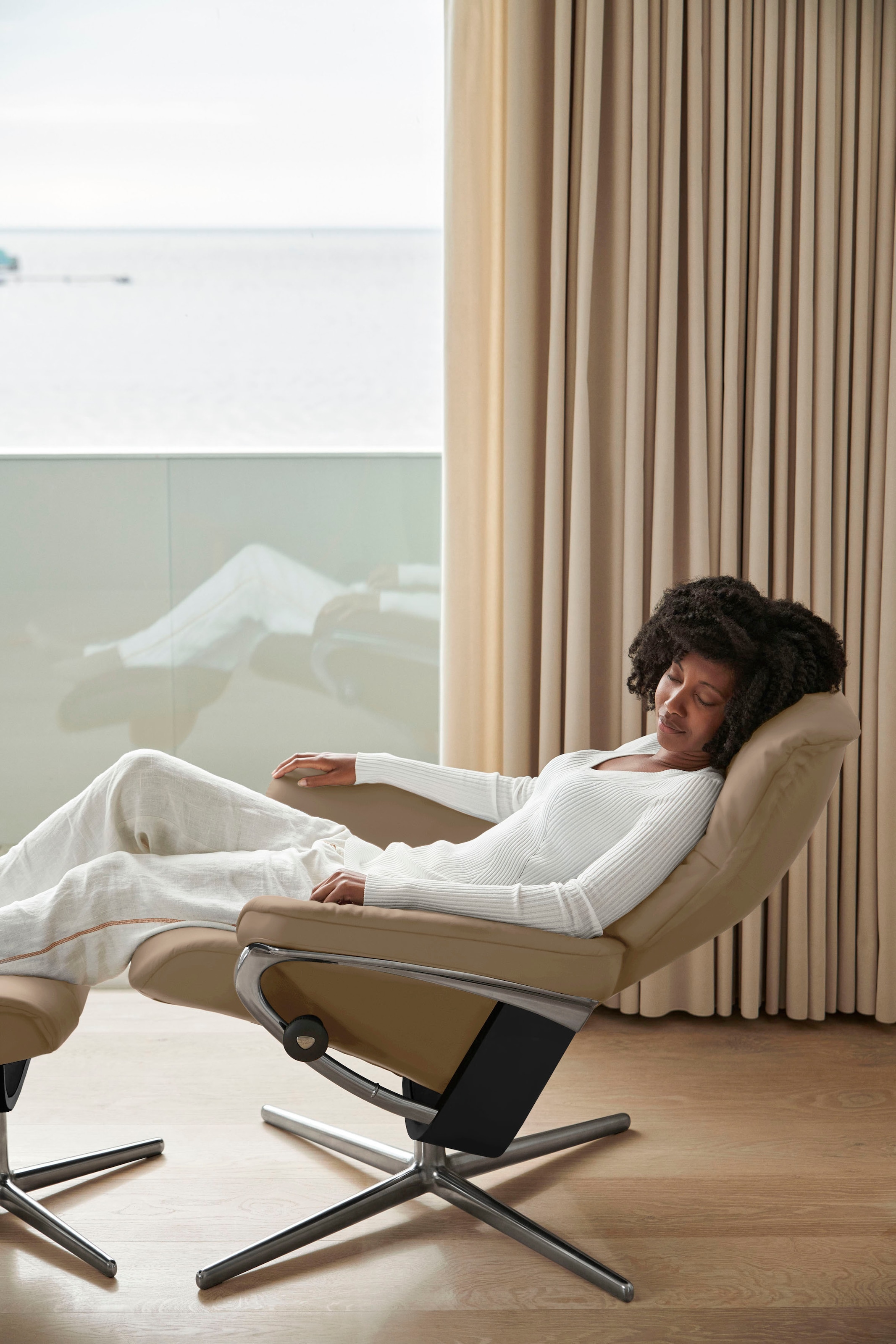 Stressless® Fußhocker »Mayfair«, mit Cross Base, Größe S, M & L, Holzakzent Schwarz