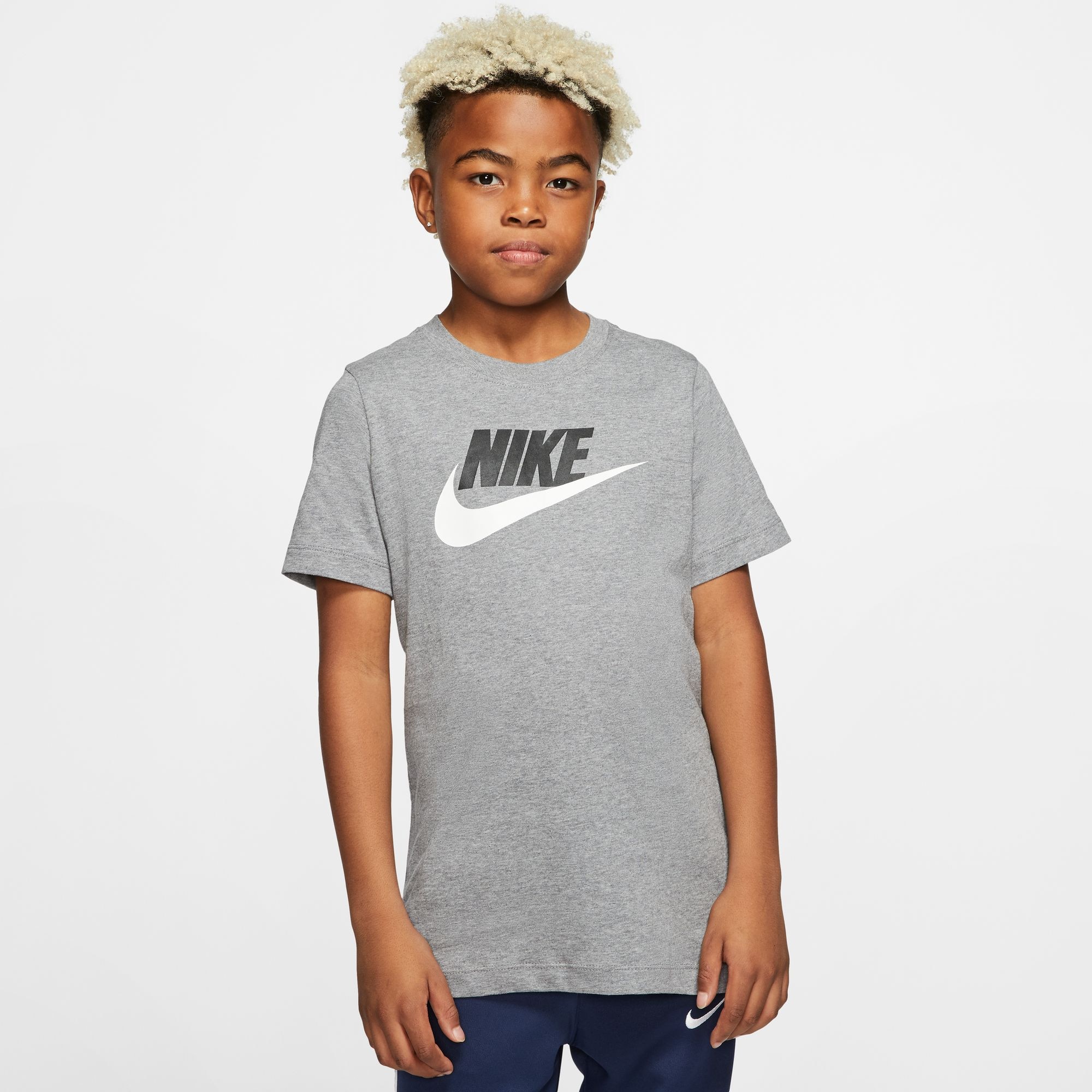 Nike Sportswear T-Shirt »BIG KIDS' COTTON T-SHIRT« bestellen | BAUR