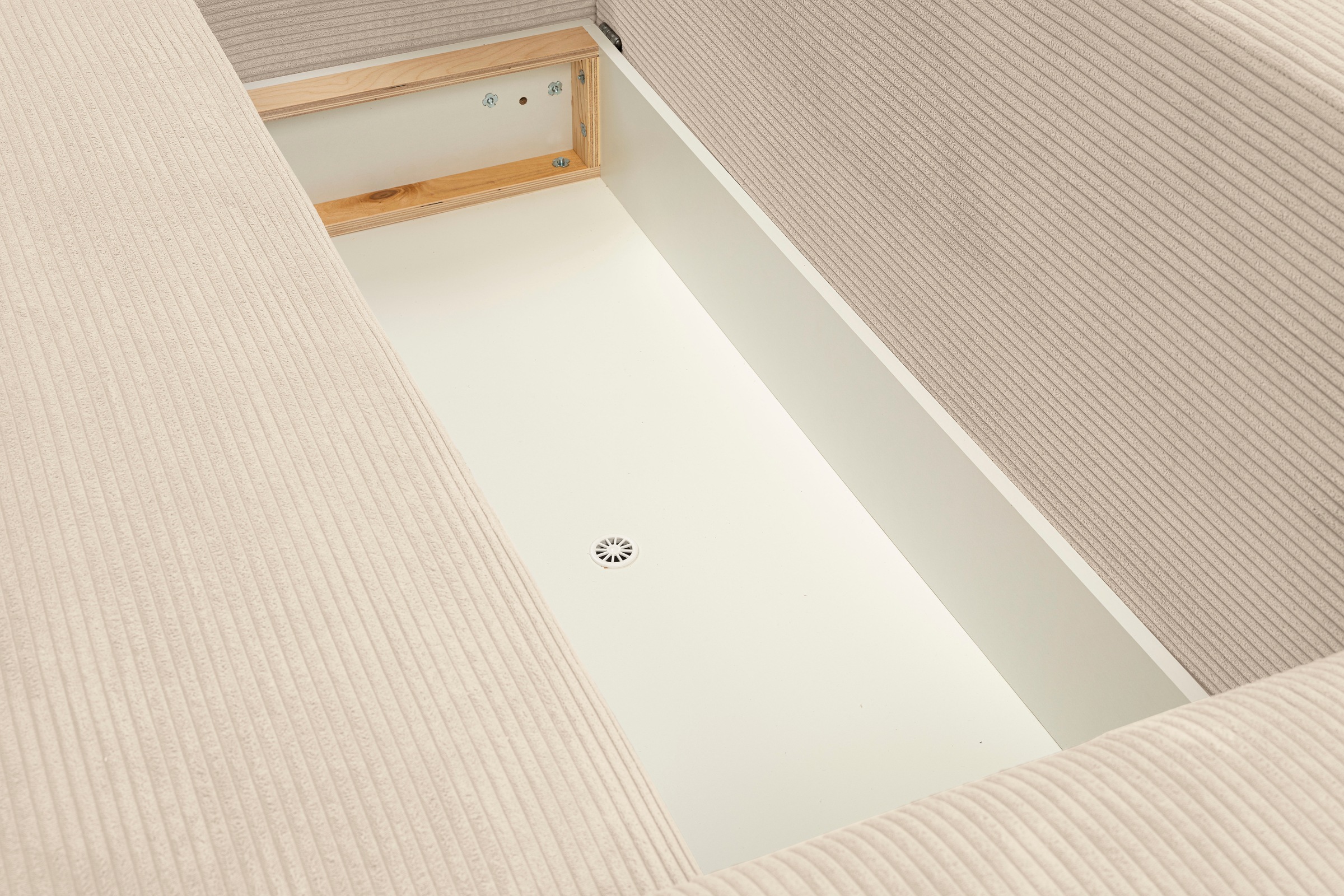 WERK2 Ecksofa »Amsterdam, zeitlos und elegant, Breite 300cm, L-Form«, Design Ecksofa mit hohem Komfort, Schlaffunktion & Bettkasten