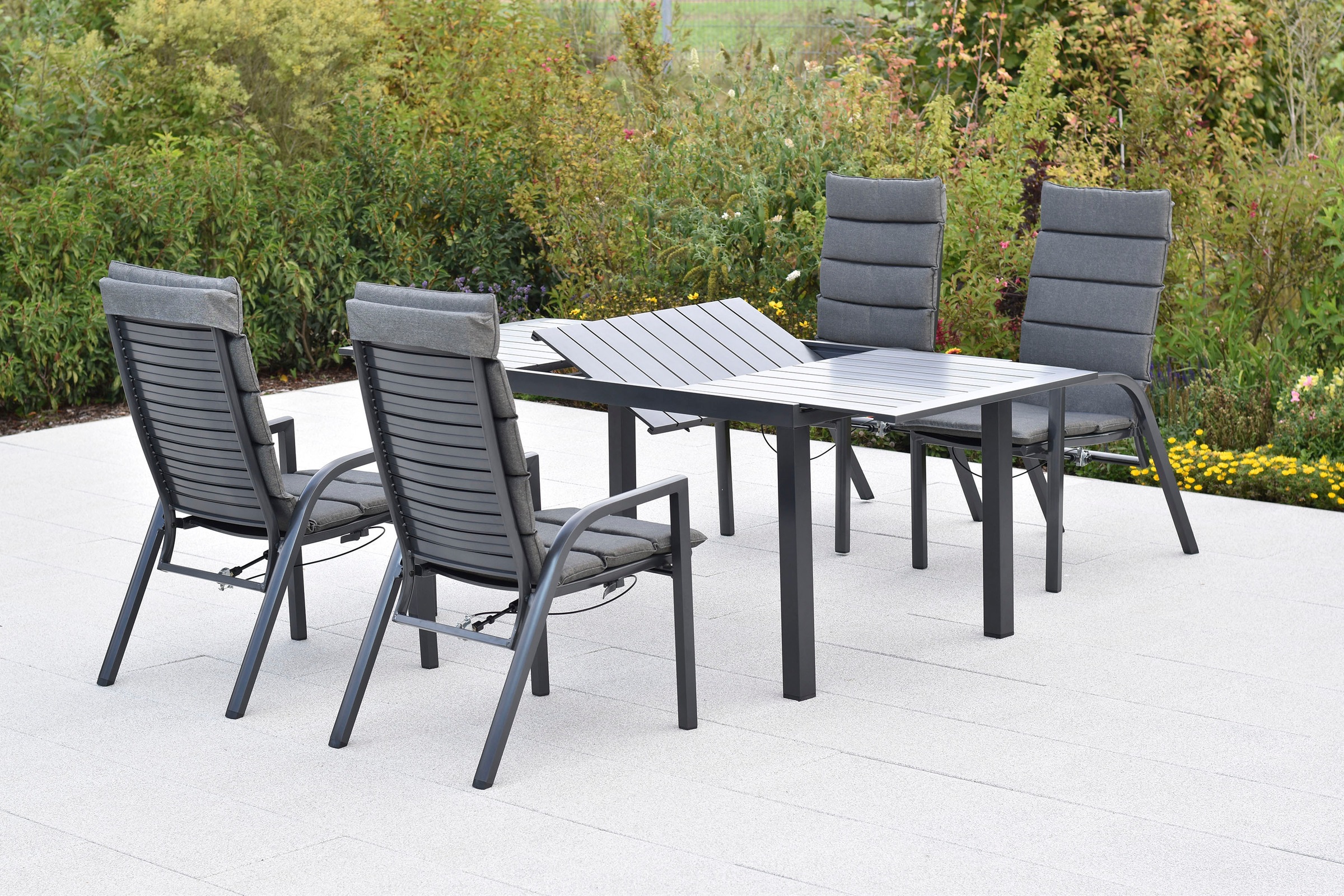 MERXX Garten-Essgruppe »Siros« Set, 9 tlg. inkl. 4 Sessel, 4 Auflagen, 1 Ausziehtisch