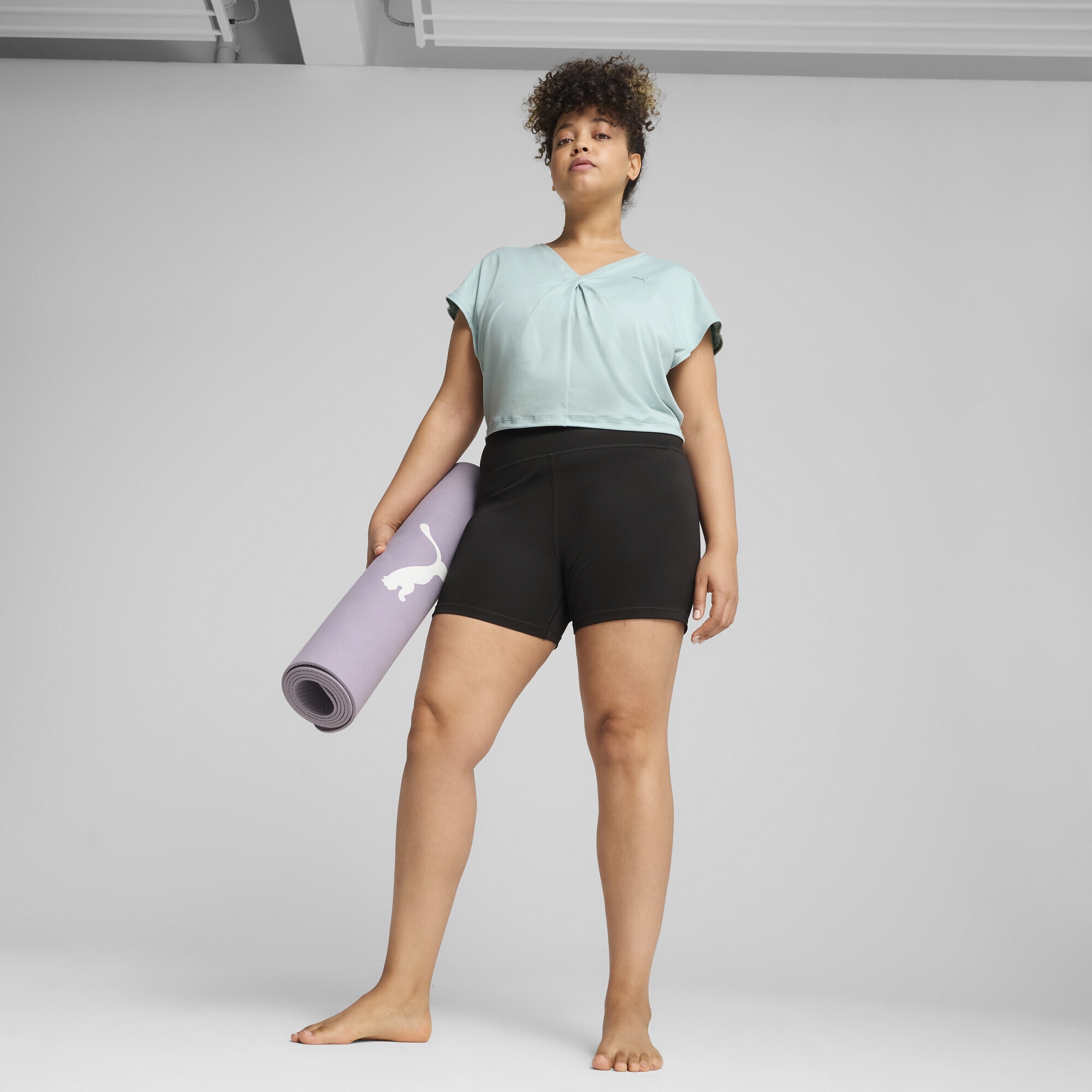 PUMA Yogashirt »MOVE CLOUDPSUN Twist T-Shirt Damen«
