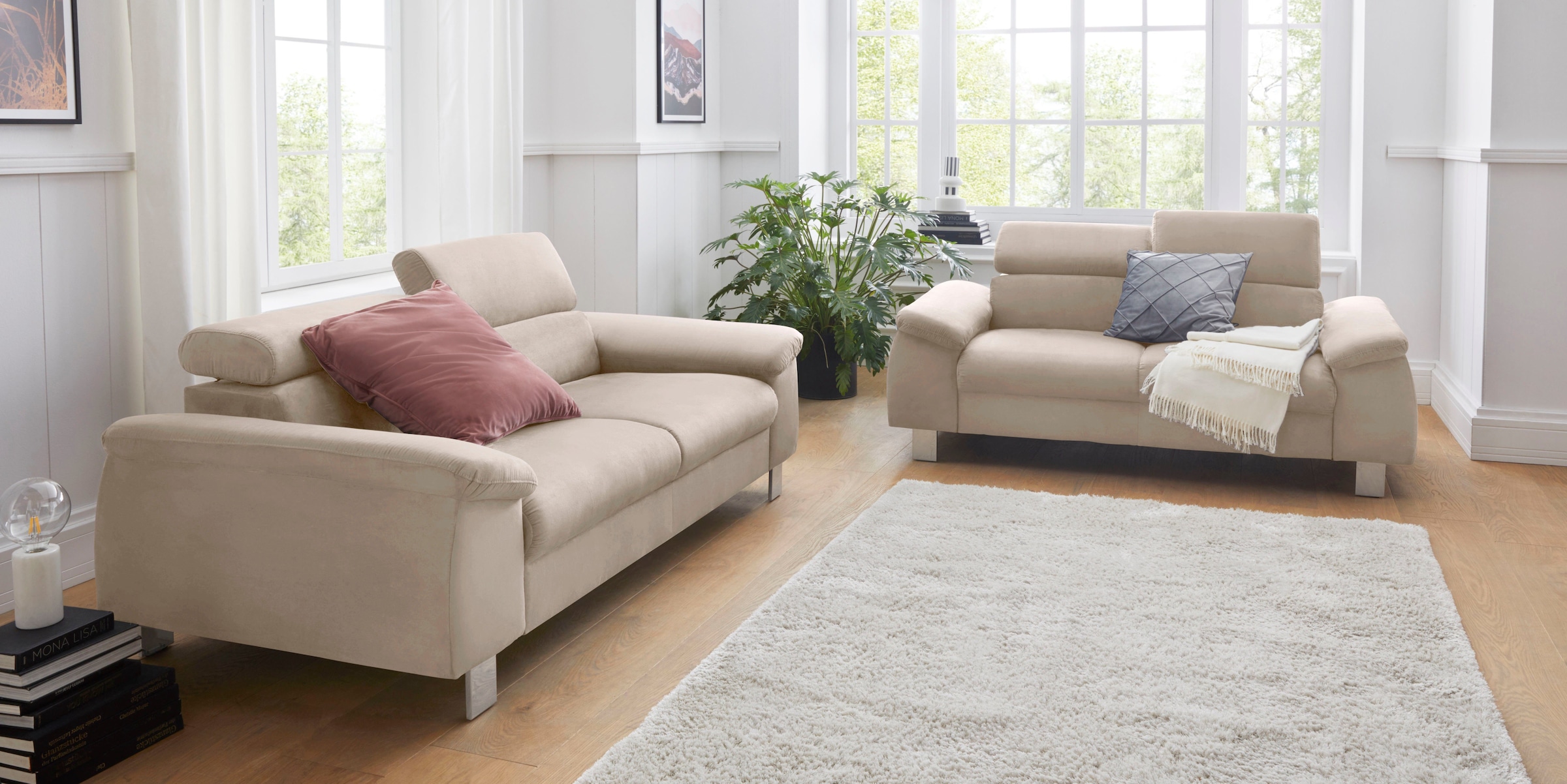 COTTA Polstergarnitur »Komaris«, (Set), Set bestehend aus: 2-Sitzer mit Kopfteilverstellung & Hocker